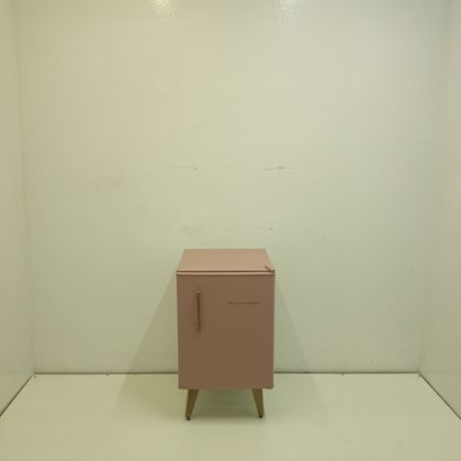 Frigobar Brastemp Retrô 76 Litros Rose Quartz - BRA08HOAS1_WEXCELE_JL5390117 110V