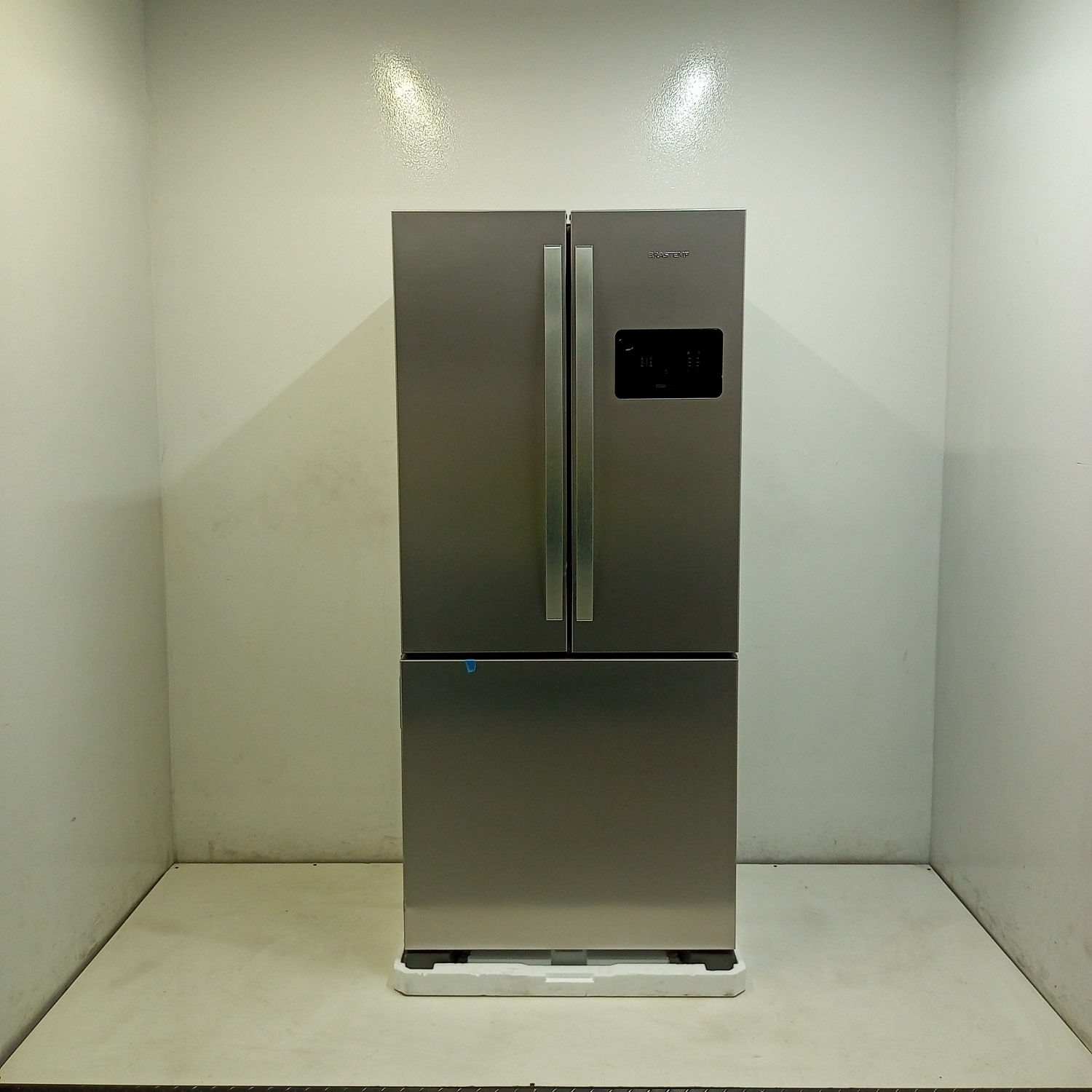 Geladeira Brastemp Frost Free French Door A+++ 554 Litros Cor Inox - Bro85akas3_Wbom_Jc6753806 110V