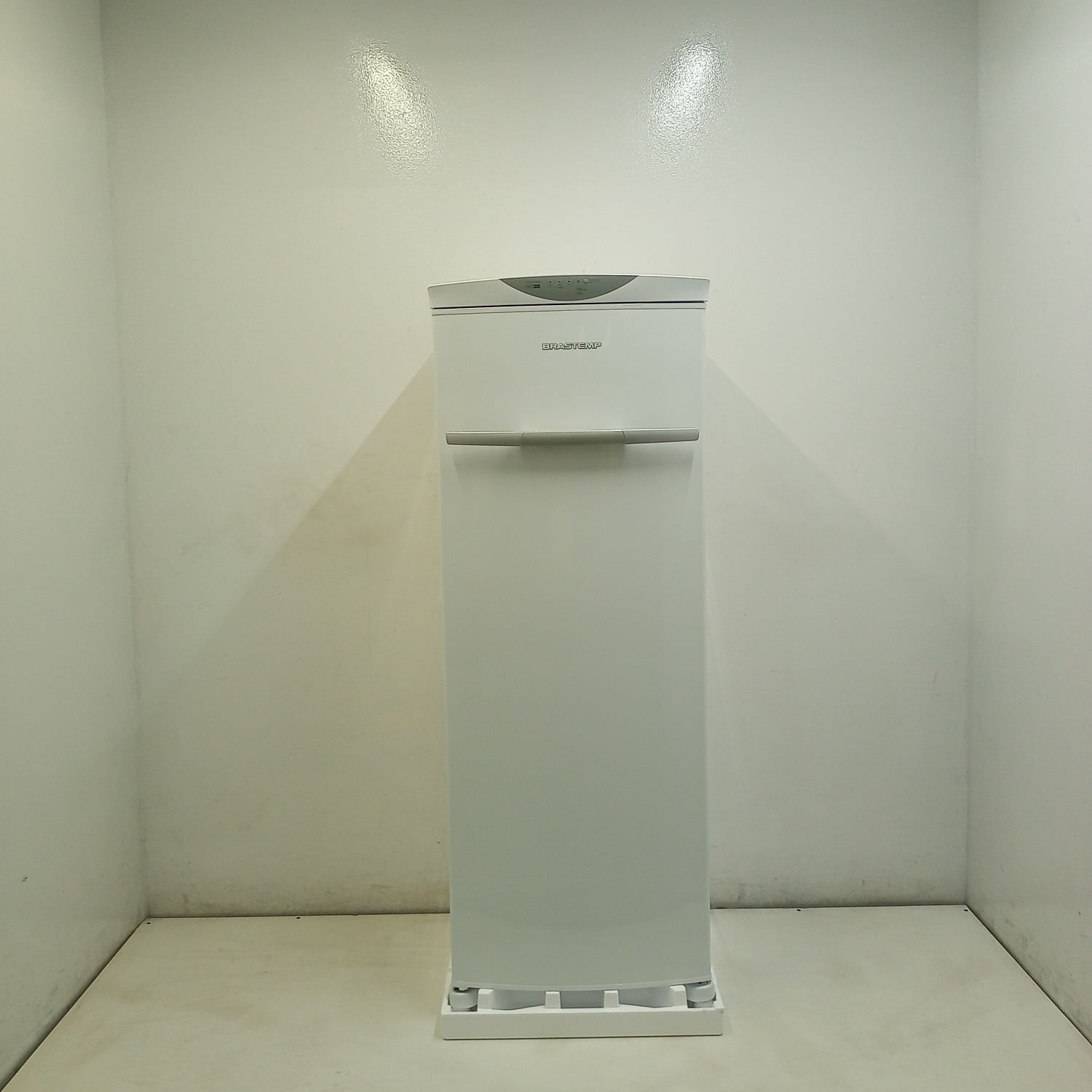 Freezer Vertical Brastemp Flex Frost Free 228 Litros - Bvr28nbbs3_Wbom_Jd6890138 220V