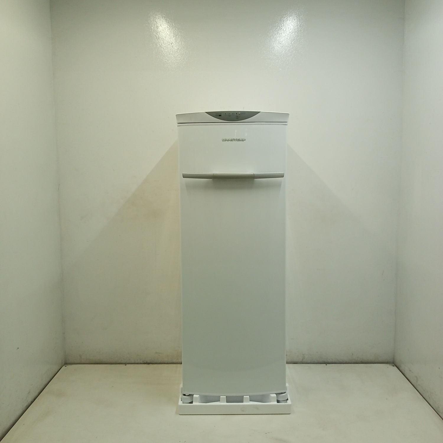 Freezer 276 Litros Vertical Flex Frost Free Brastemp - Bvr28pbas3_Wbom_Je6412319 110V