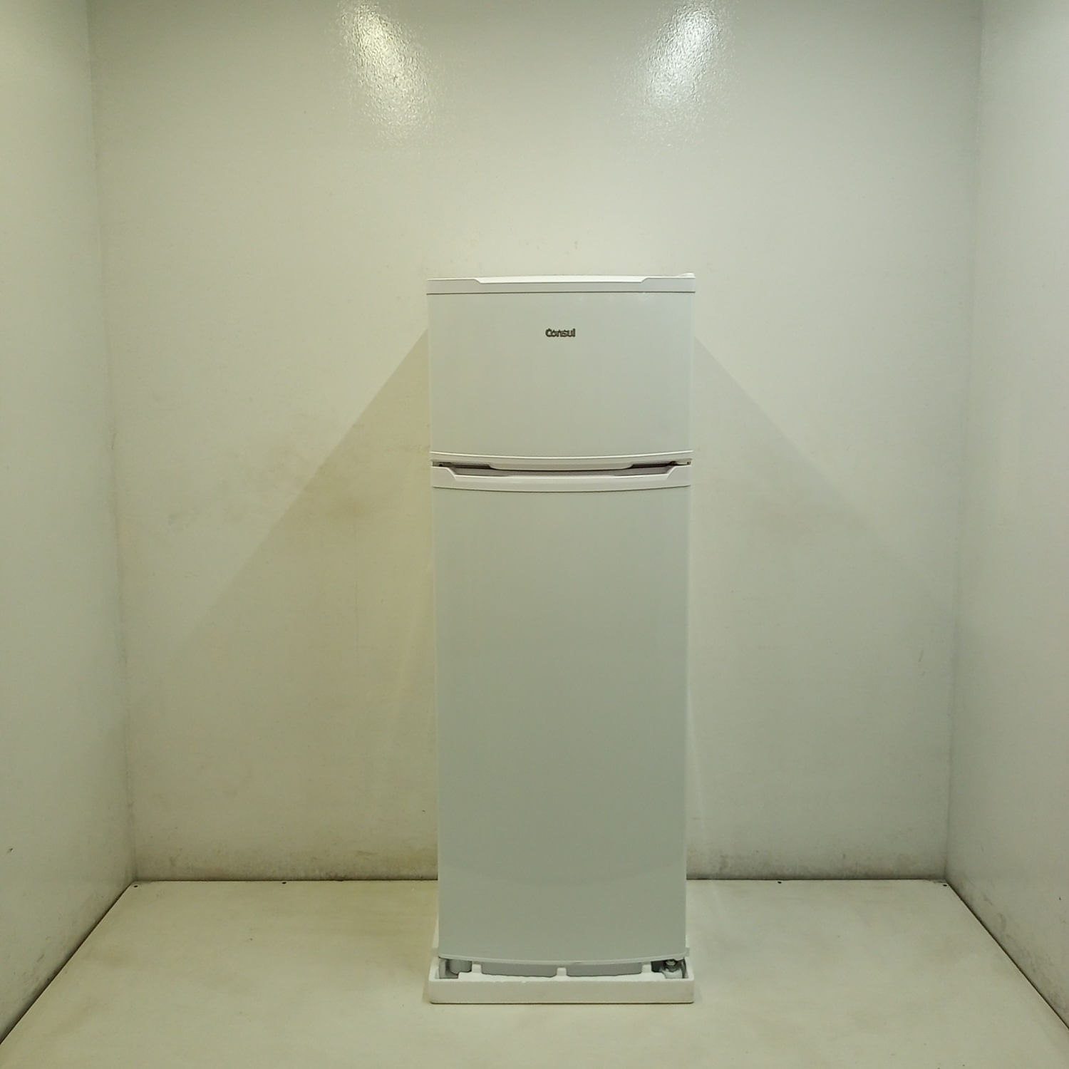 Geladeira Cycle Defrost 334L Prateleiras Removíveis Branca Consul - Crd37mbbs1_Wexcele_Je6425403 220V