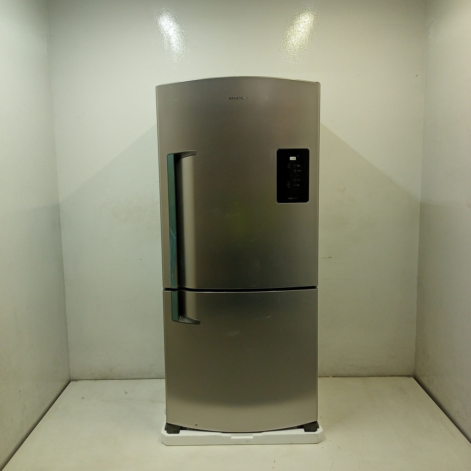 Geladeira Brastemp Frost Free Inverse 591 Litros Inox - Bre85mkbs3_Wbom_Je6504394 220V