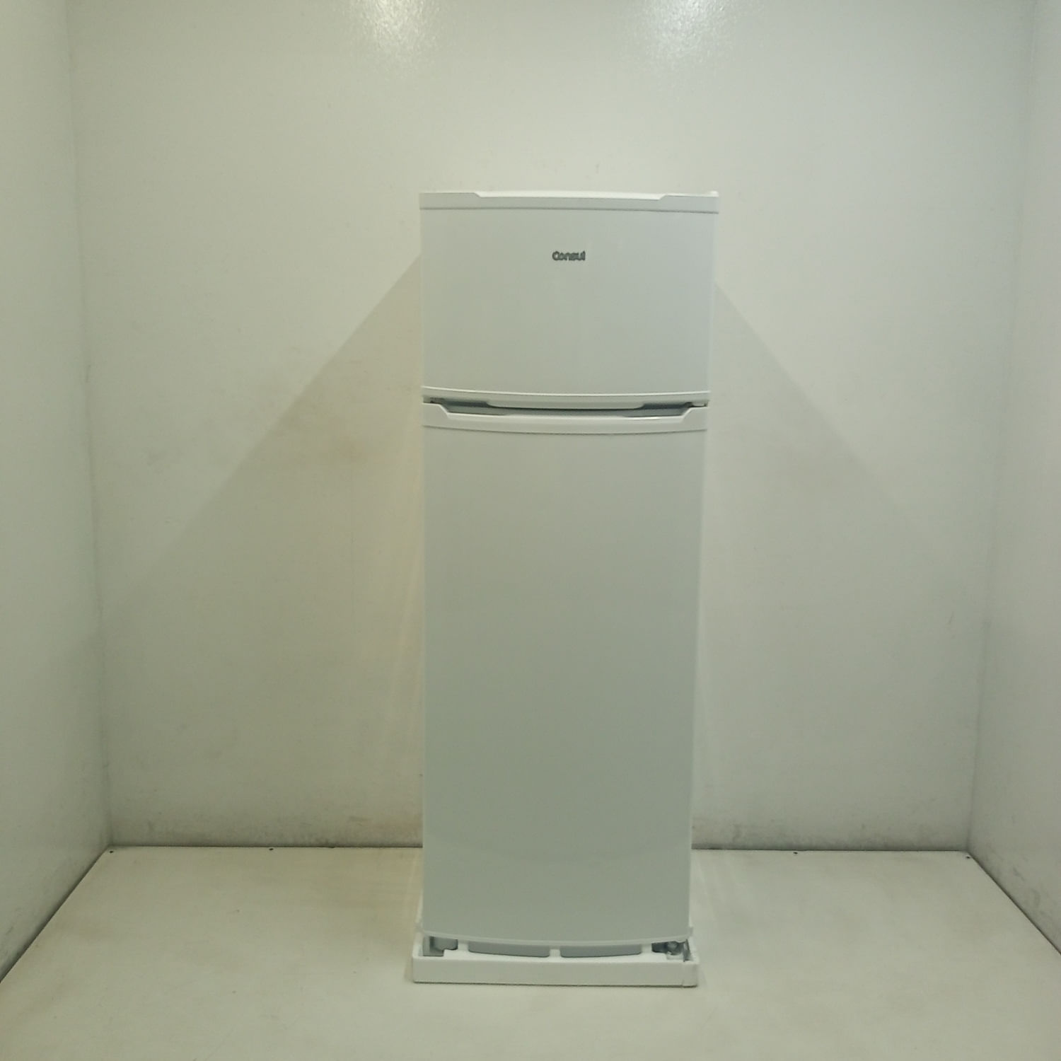 Geladeira Cycle Defrost 334L Prateleiras Removíveis Branca Consul - Crd37mbas3_Wbom_Je6453614 110V