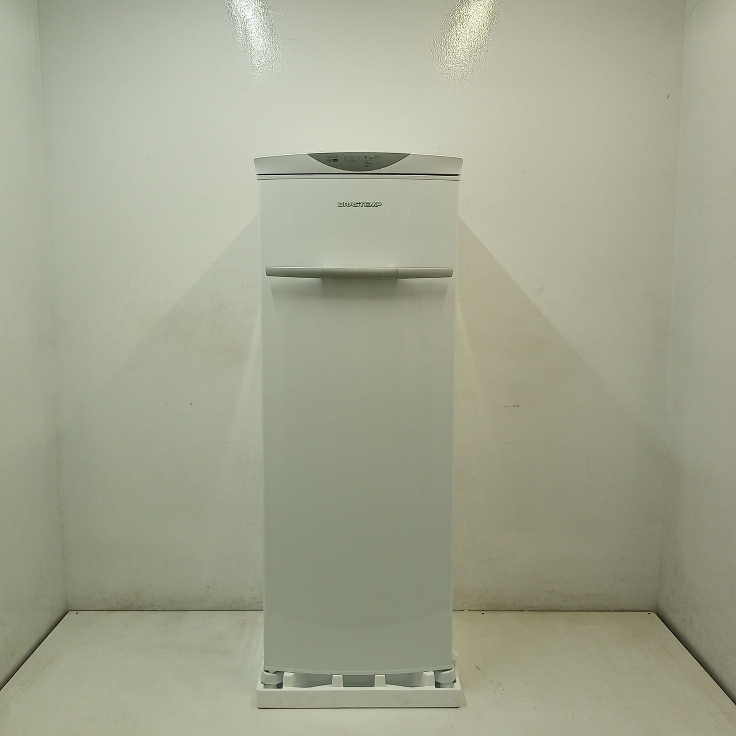 Freezer 276 Litros Vertical Flex Frost Free Brastemp - Bvr28pbas1_Wexcele_Je6557674 110V