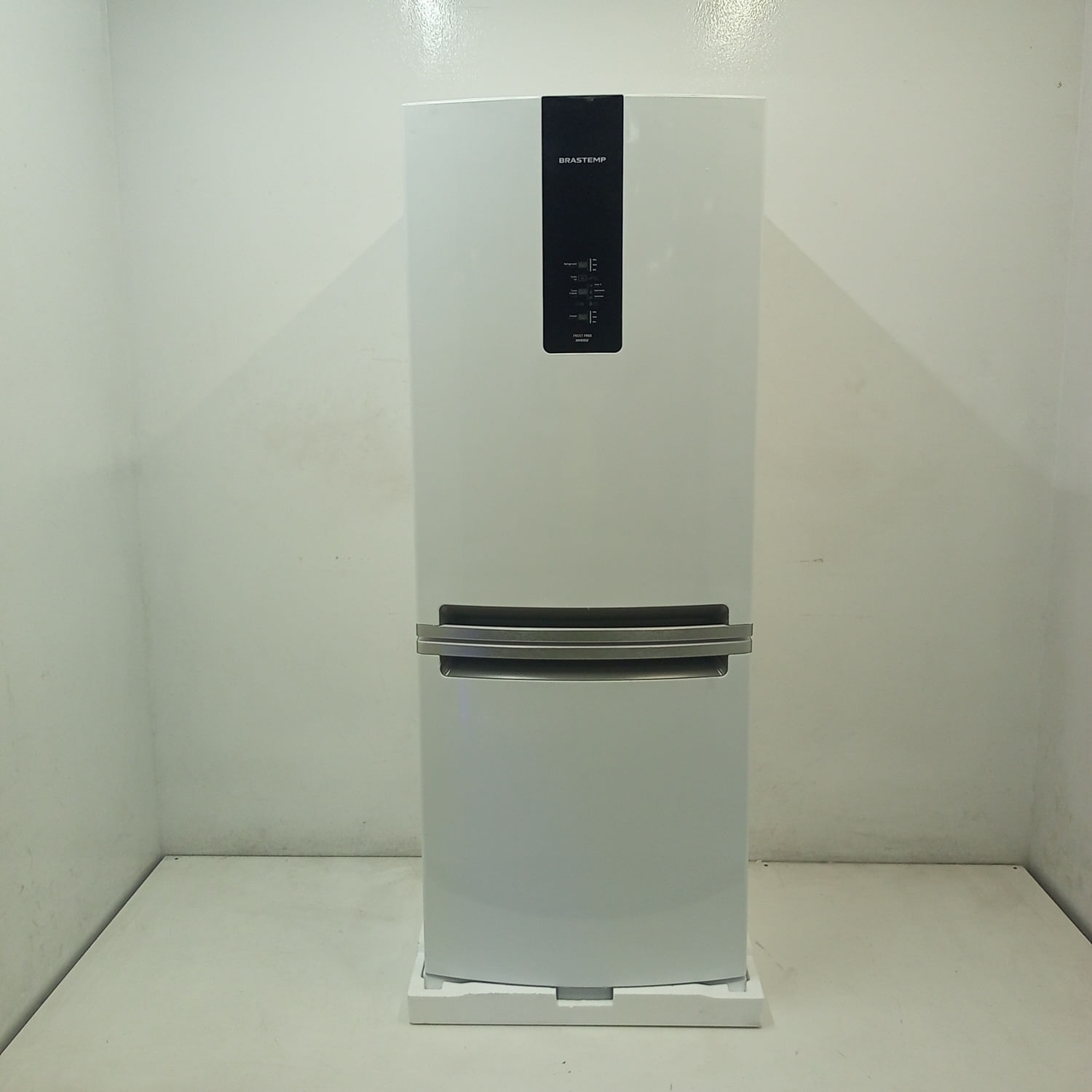 Geladeira Frost Free Brastemp Inverse 447 Litros Cor Branca - Bre57fbbs2_Wotimo_Je6572045 220V