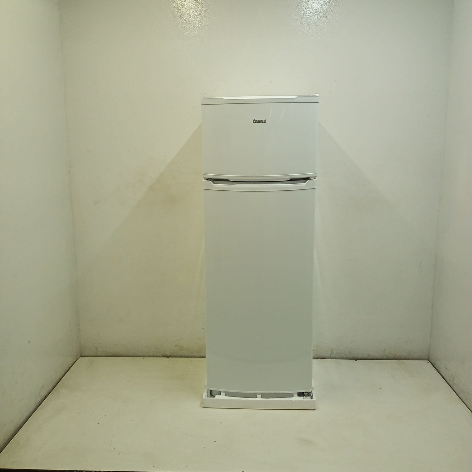 Geladeira Cycle Defrost 334L Prateleiras Removíveis Branca Consul - Crd37mbas2_Wotimo_Je6600788 110V
