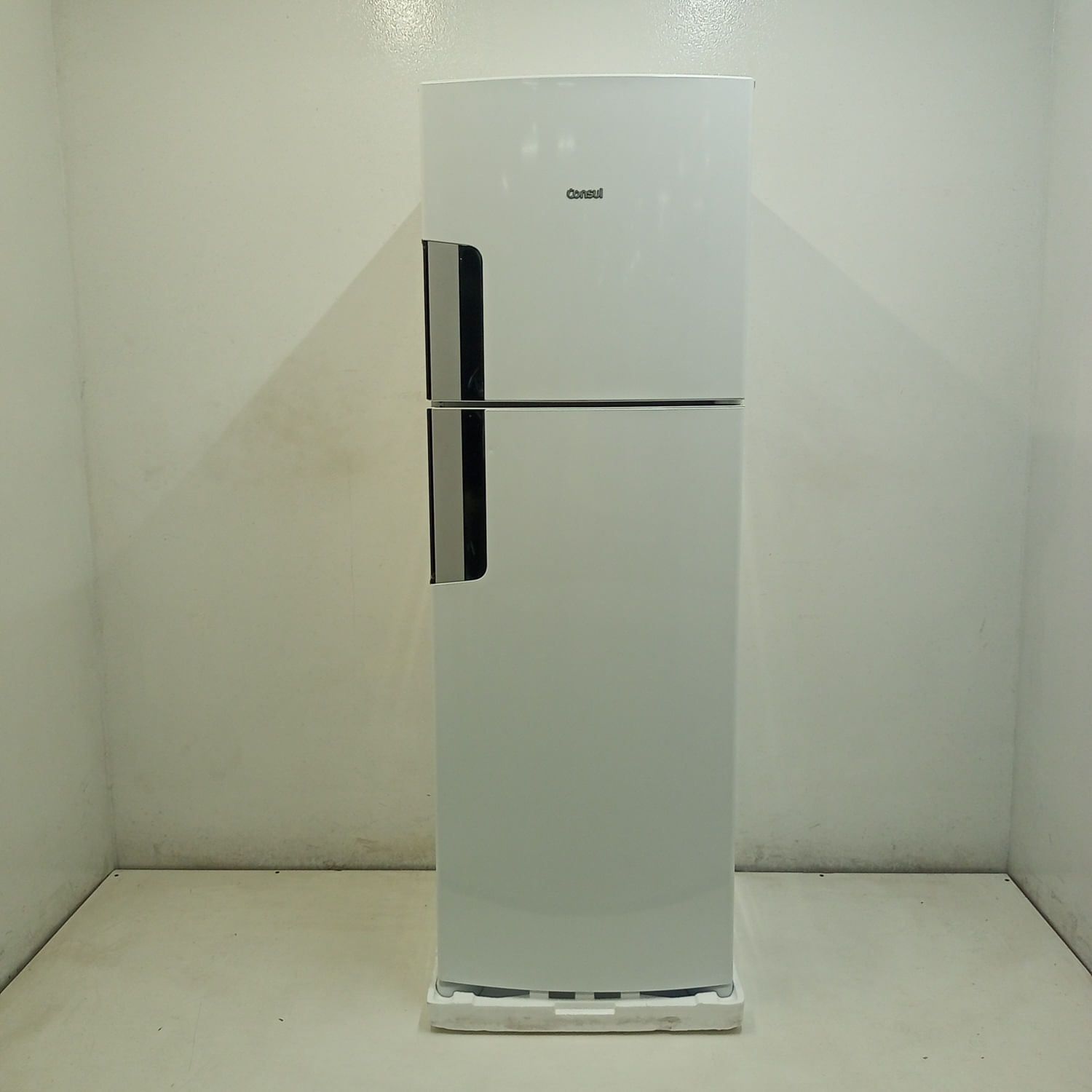 Geladeira Frost Free Duplex Consul 377 Litros Branca - Crm44mbbs3_Wbom_Je6557514 220V