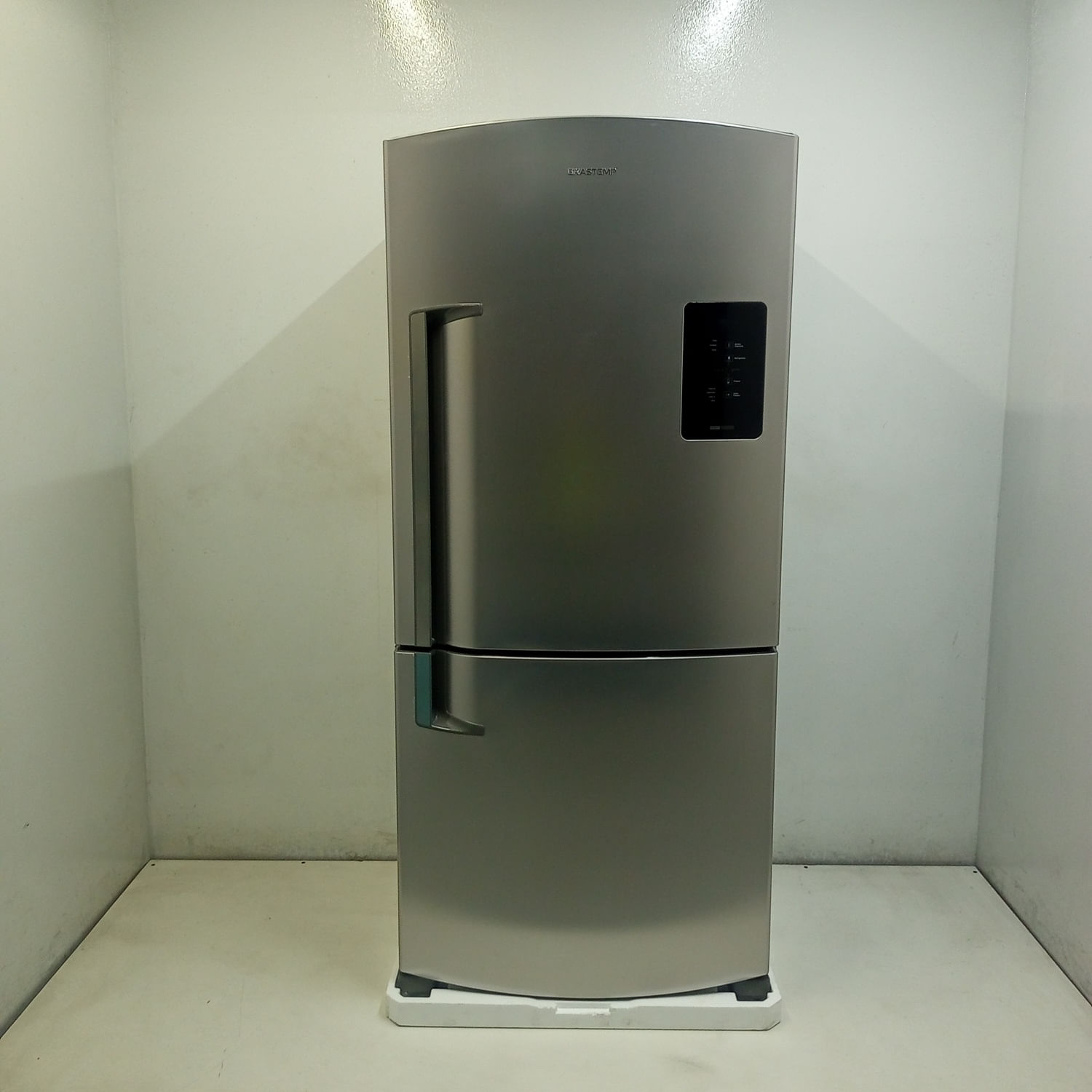 Geladeira Brastemp Frost Free Inverse 591 Litros Inox - Bre85mkbs1_Wexcele_Je6571736 220V
