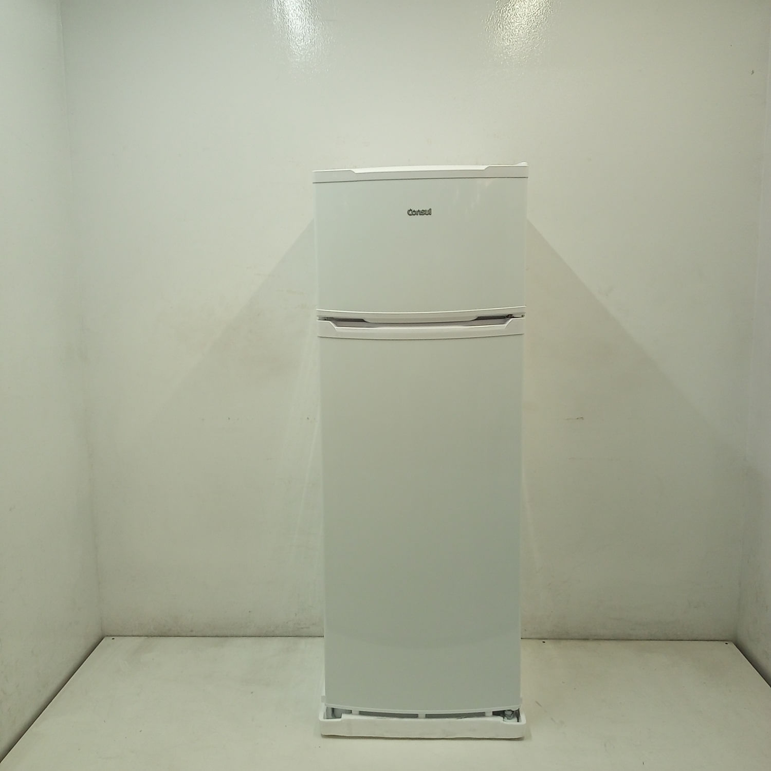 Geladeira Consul Cycle Defrost Duplex 334 Litros Branca Com Freezer Supercapacidade - Crd37ebas2_Wotimo_Je6616676 110V