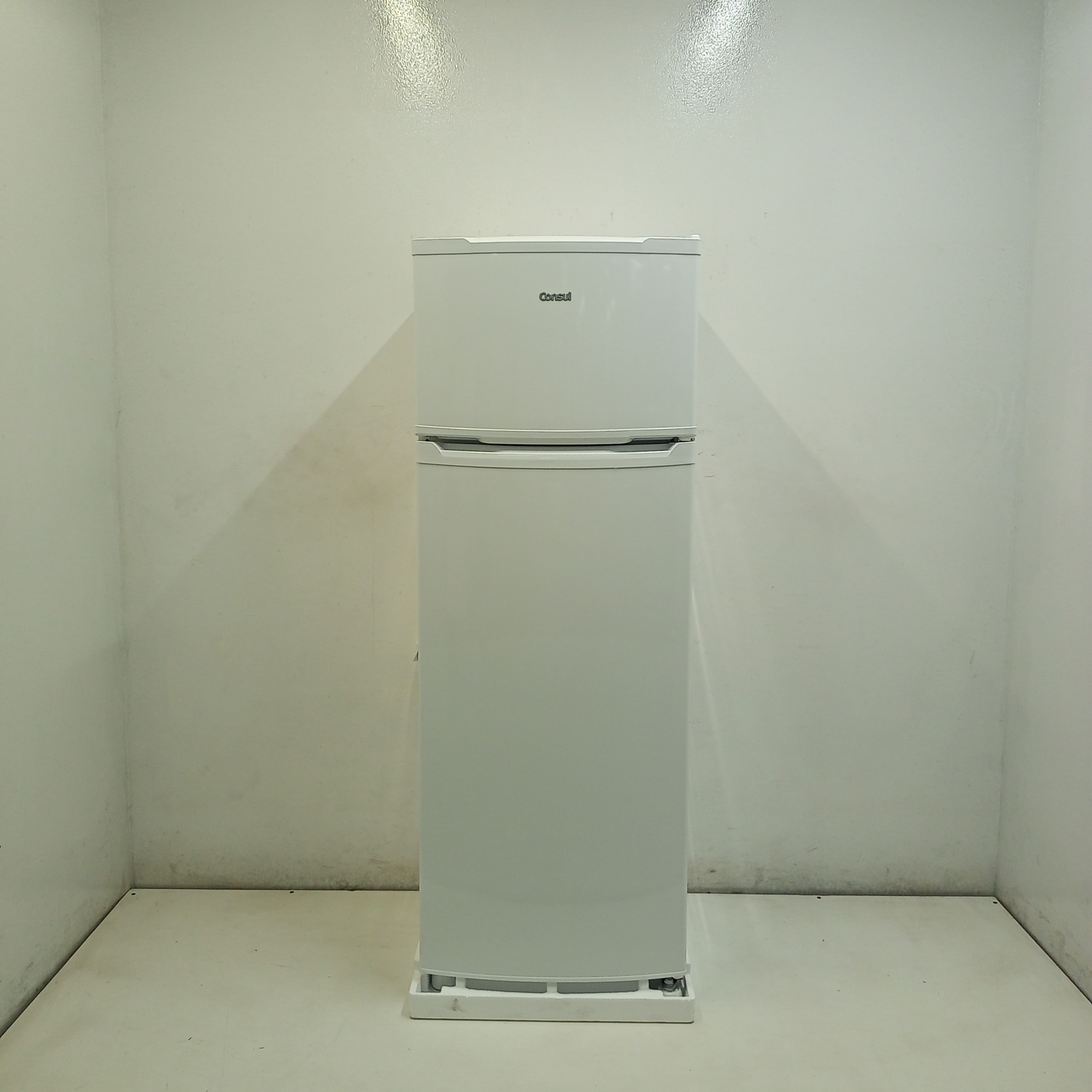 Geladeira Cycle Defrost 334L Prateleiras Removíveis Branca Consul - Crd37mbas3_Wbom_Jf6668078 110V