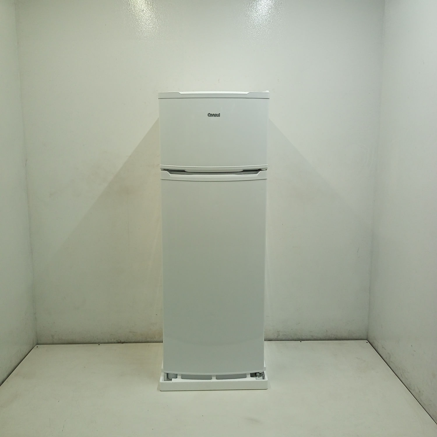 Geladeira Cycle Defrost 334L Prateleiras Removíveis Branca Consul - Crd37mbas3_Wbom_Jf6682679 110V