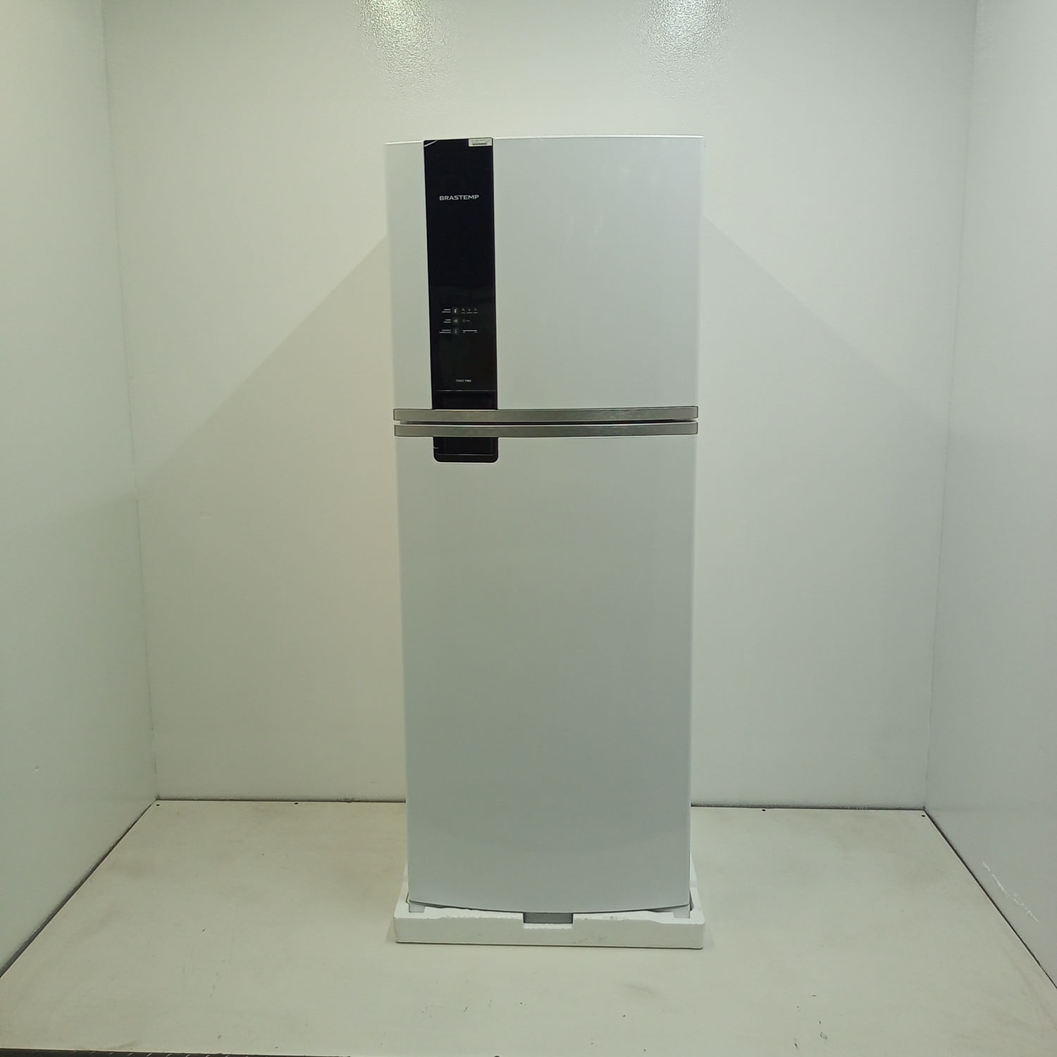 Geladeira Duplex Frost Free 461 Litros A+++ Cor Branca Com Tecnologia Turbo Control E Fresh Box - Brm56fbas3_Wbom_Jf6732837 110V