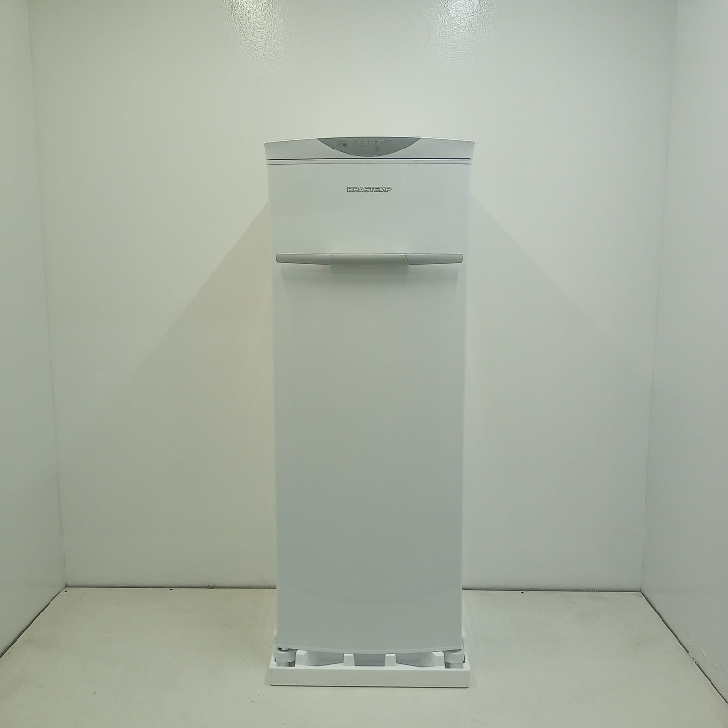 Freezer 276 Litros Vertical Flex Frost Free Brastemp - Bvr28pbas2_Wotimo_Jf6861746 110V