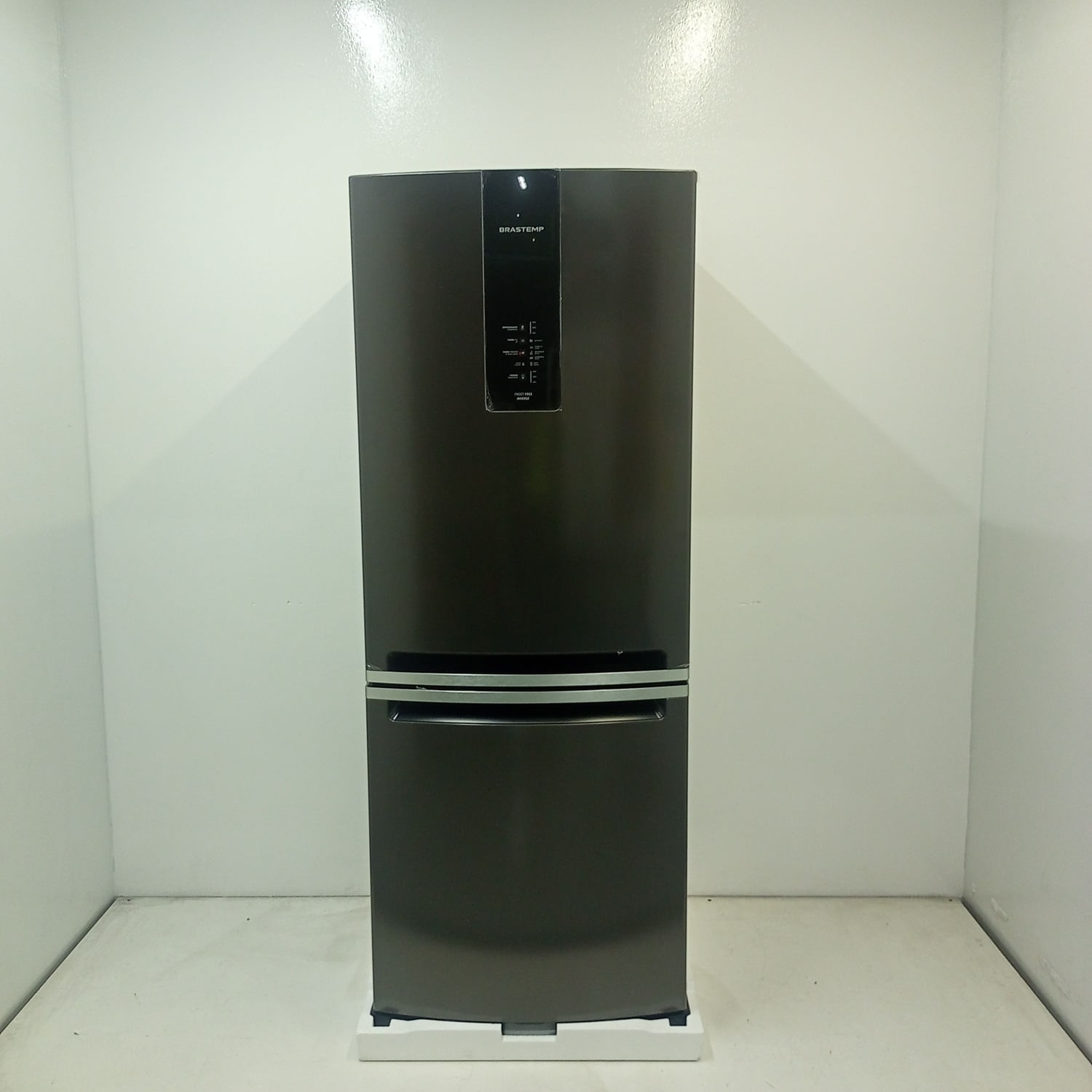 Geladeira Brastemp Eclipse Collection Frost Free Inverse A+++ 447 Litros Cor Black Inox Com Smart Flow E Fresh Box - Bre57feas2_Wotimo_Jf6890817 110V