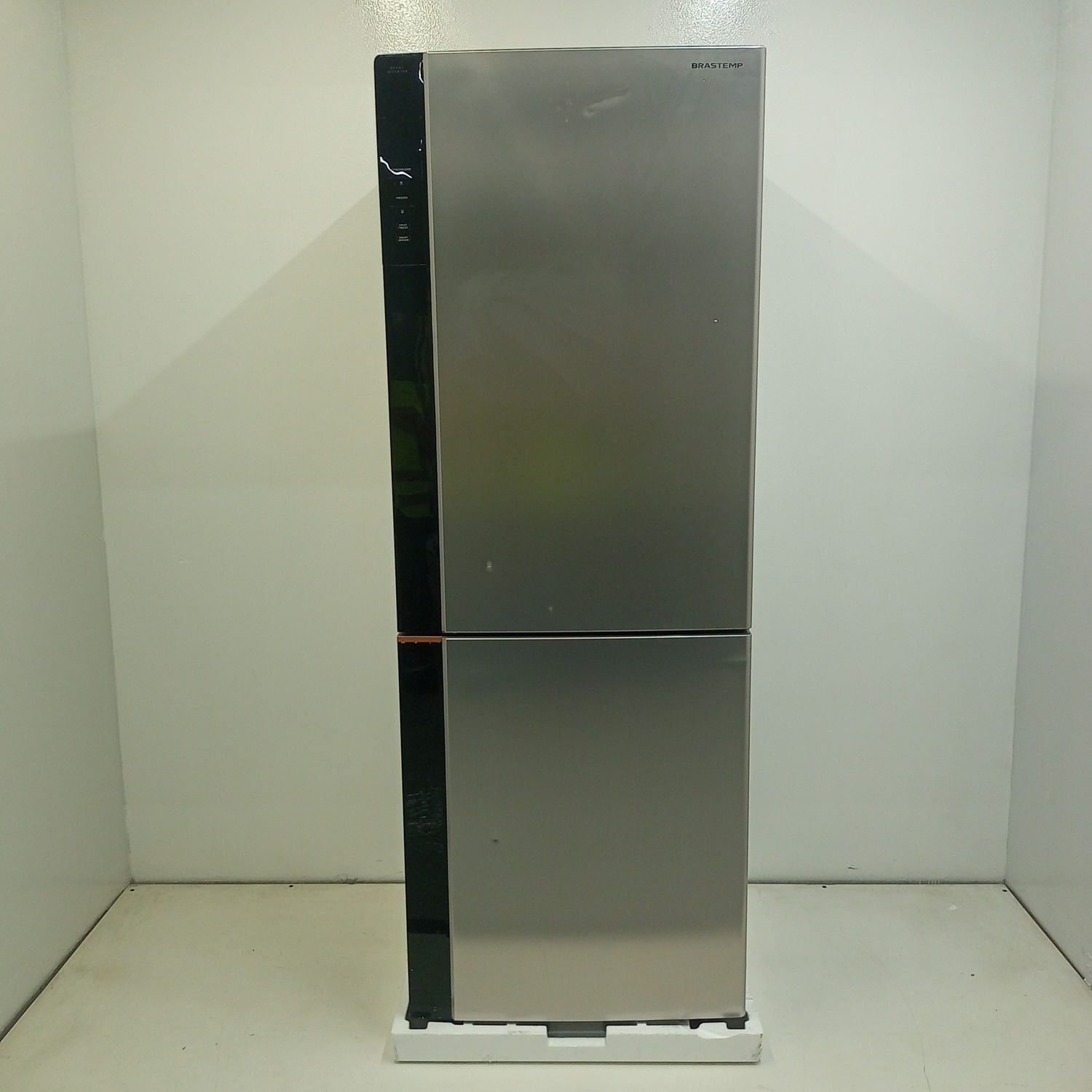 Geladeira Inteligente B= Smart Brastemp Frost Free Inverse 500 Litros Cor Inox - Bre66akxs3_Wbom_Jf6020619 Bivolt