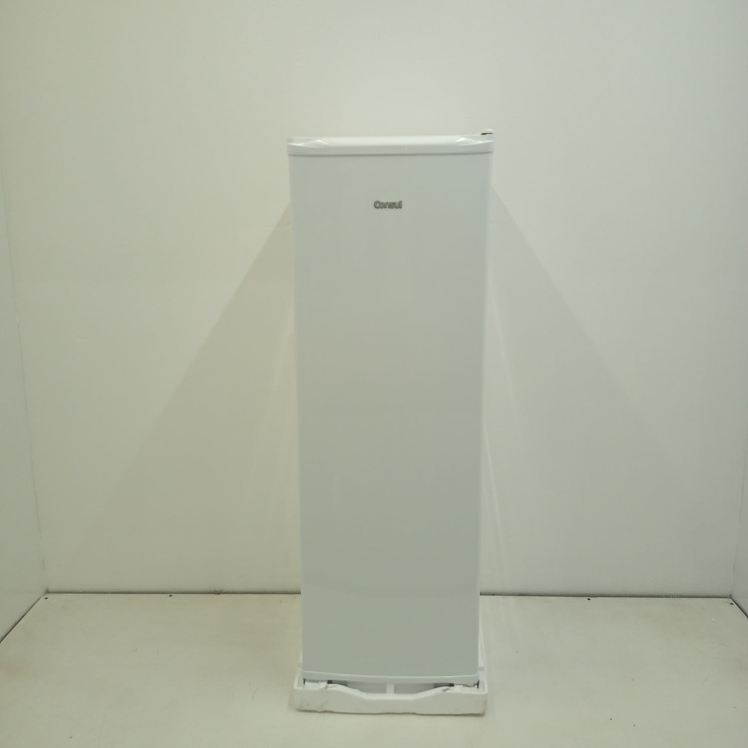 Freezer Vertical Consul 189 Litros CVU20 | O Espaço Extra Ideal - CVU20MBBS2_WOTIMO_JF6825688
