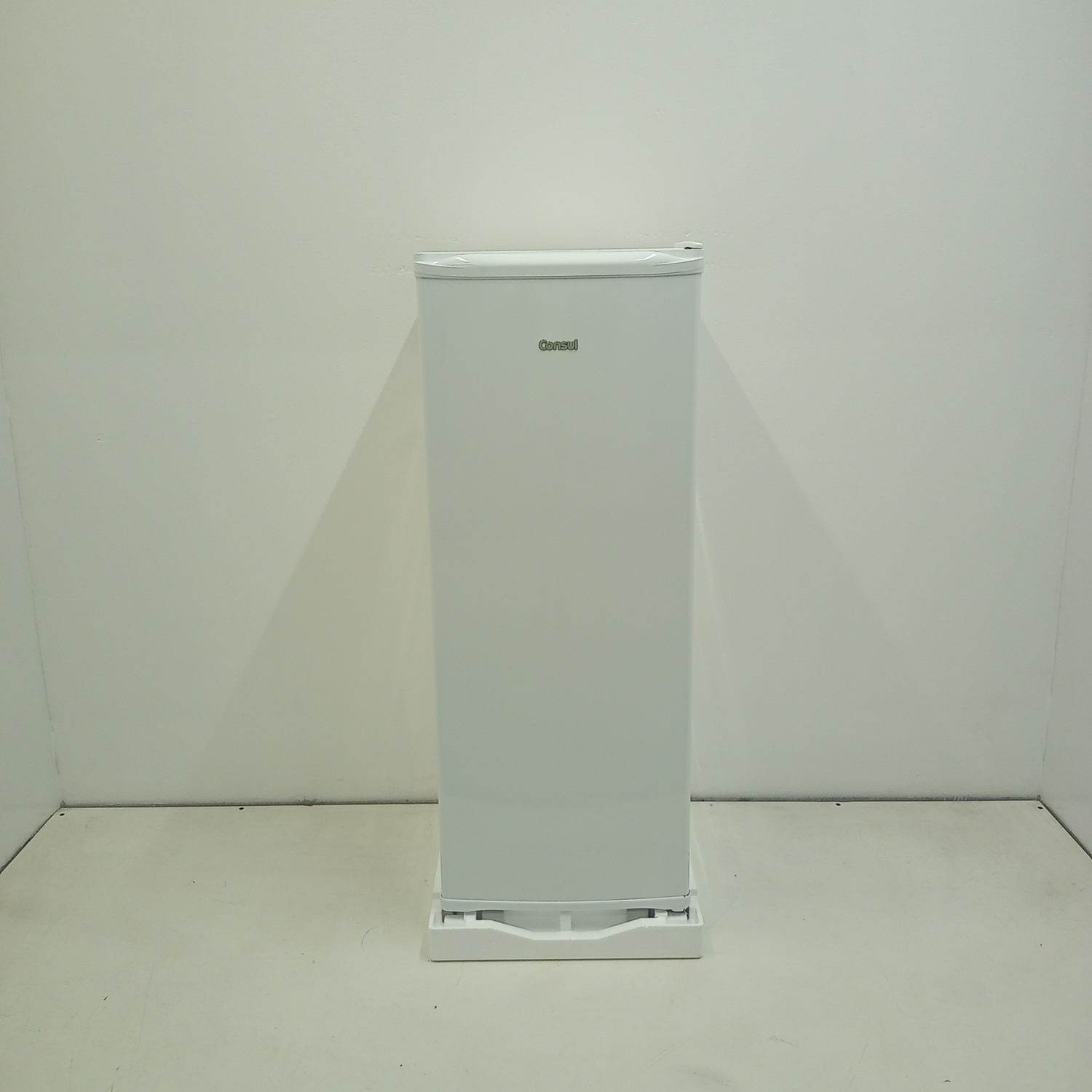 Freezer Vertical 159 Litros Consul Com Cestos Organizadores - Cvu18mbas3_Wbom_Jf6826859 110V