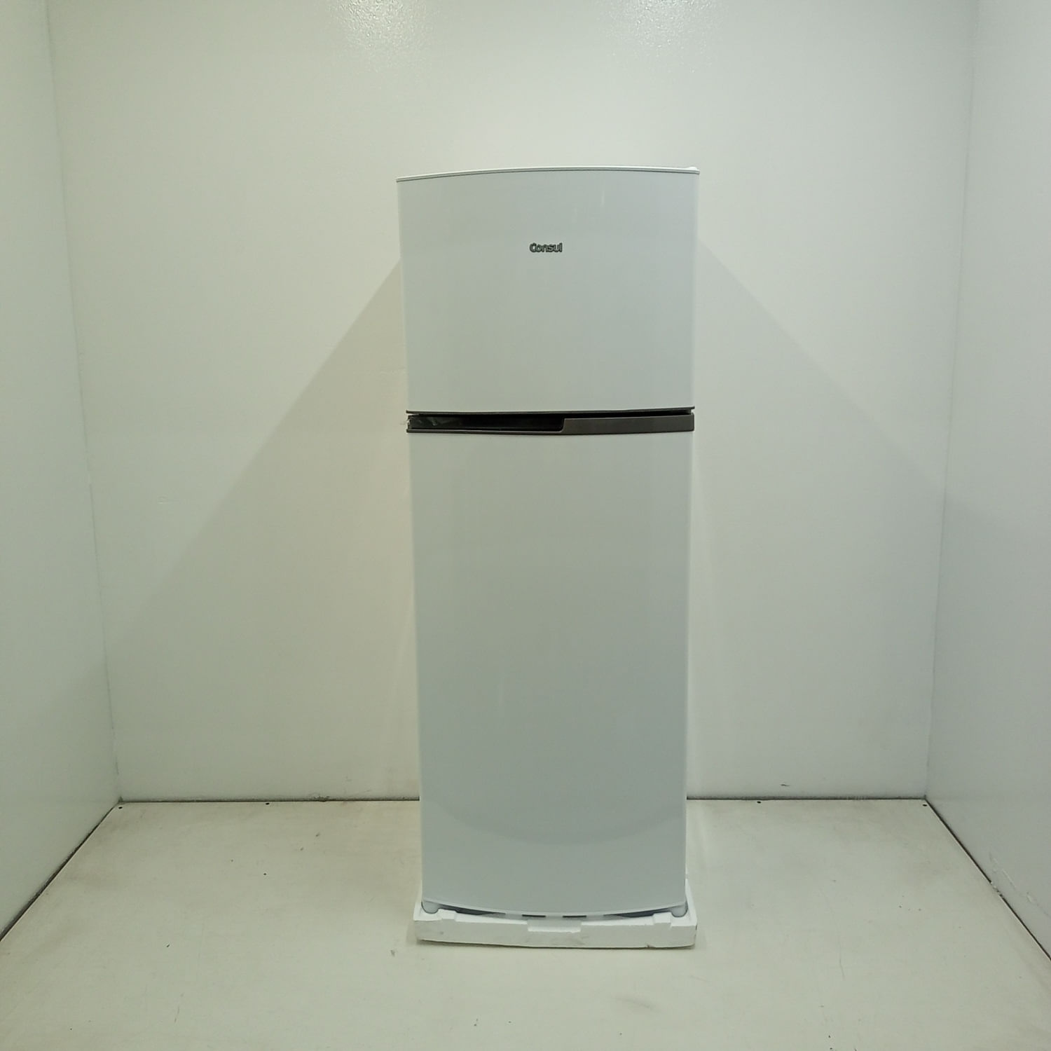 Geladeira Frost Free Duplex Branca Consul - Crm40mbas2_Wotimo_Jf6058289 110V