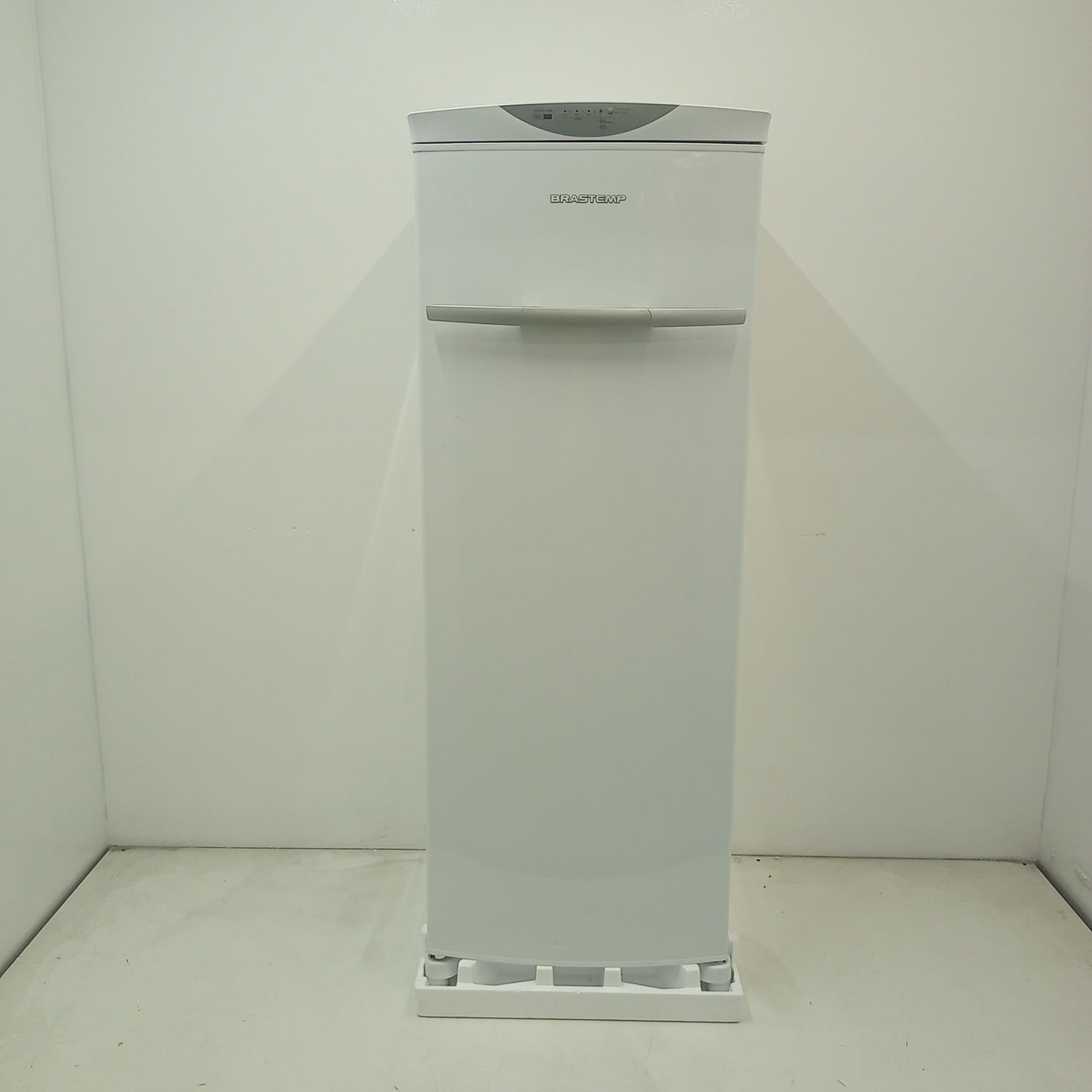 Freezer Vertical Brastemp Flex Frost Free 228 Litros - BVR28NBBS2_WOTIMO_JG6072307