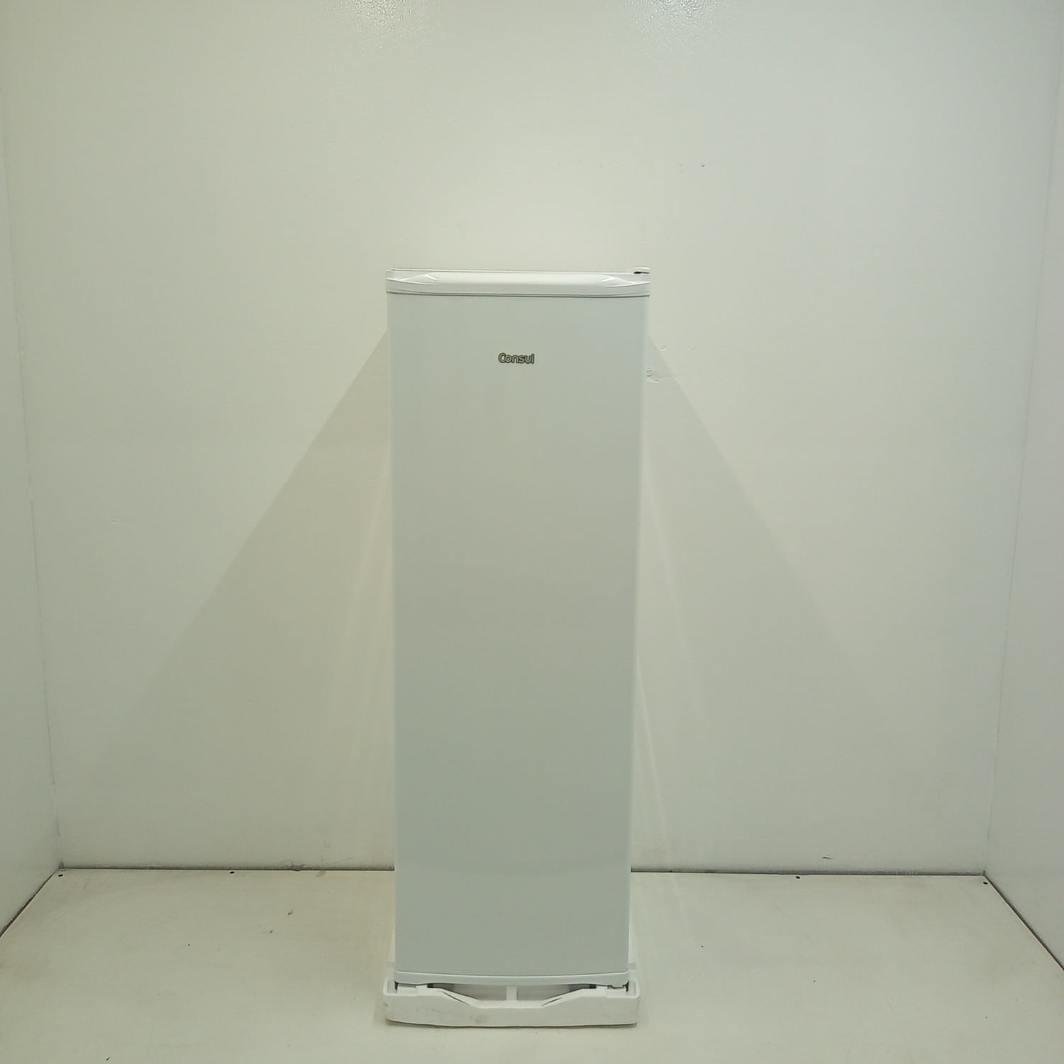 Freezer Vertical Consul 189 Litros Cvu20 | O Espaço Extra Ideal - Cvu20mbas2_Wotimo_Jg6072787 110V