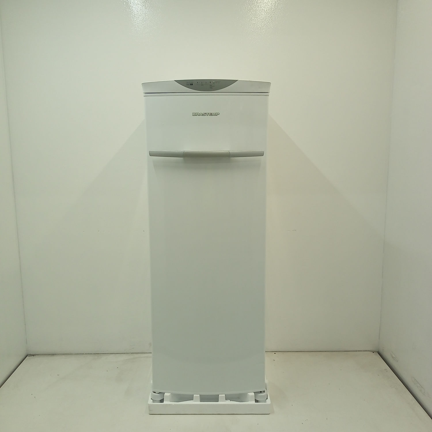 Freezer 276 Litros Vertical Flex Frost Free Brastemp - Bvr28pbbs1_Wexcele_Jg6101386 220V