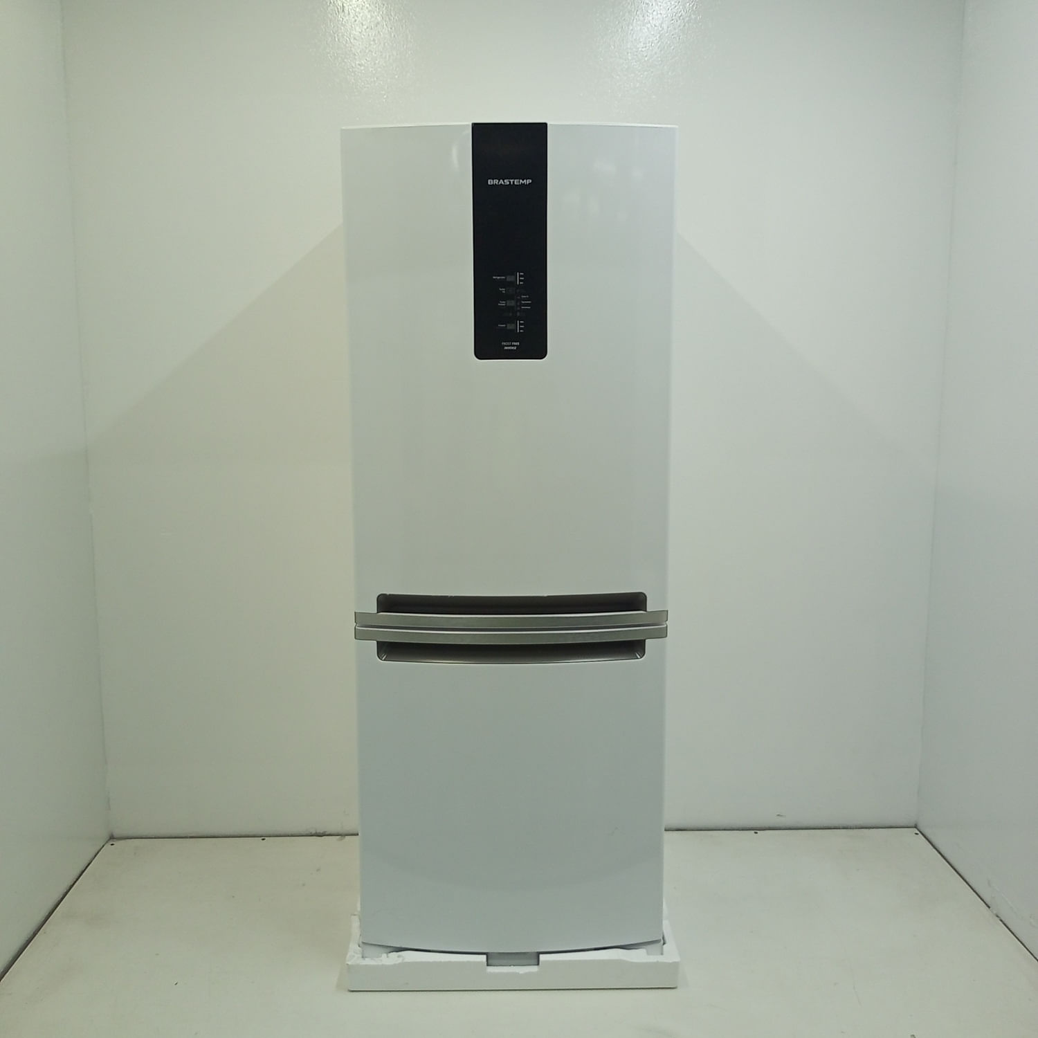 Geladeira Frost Free Brastemp Inverse 447 Litros Cor Branca - Bre57fbbs2_Wotimo_Jg6101704 220V