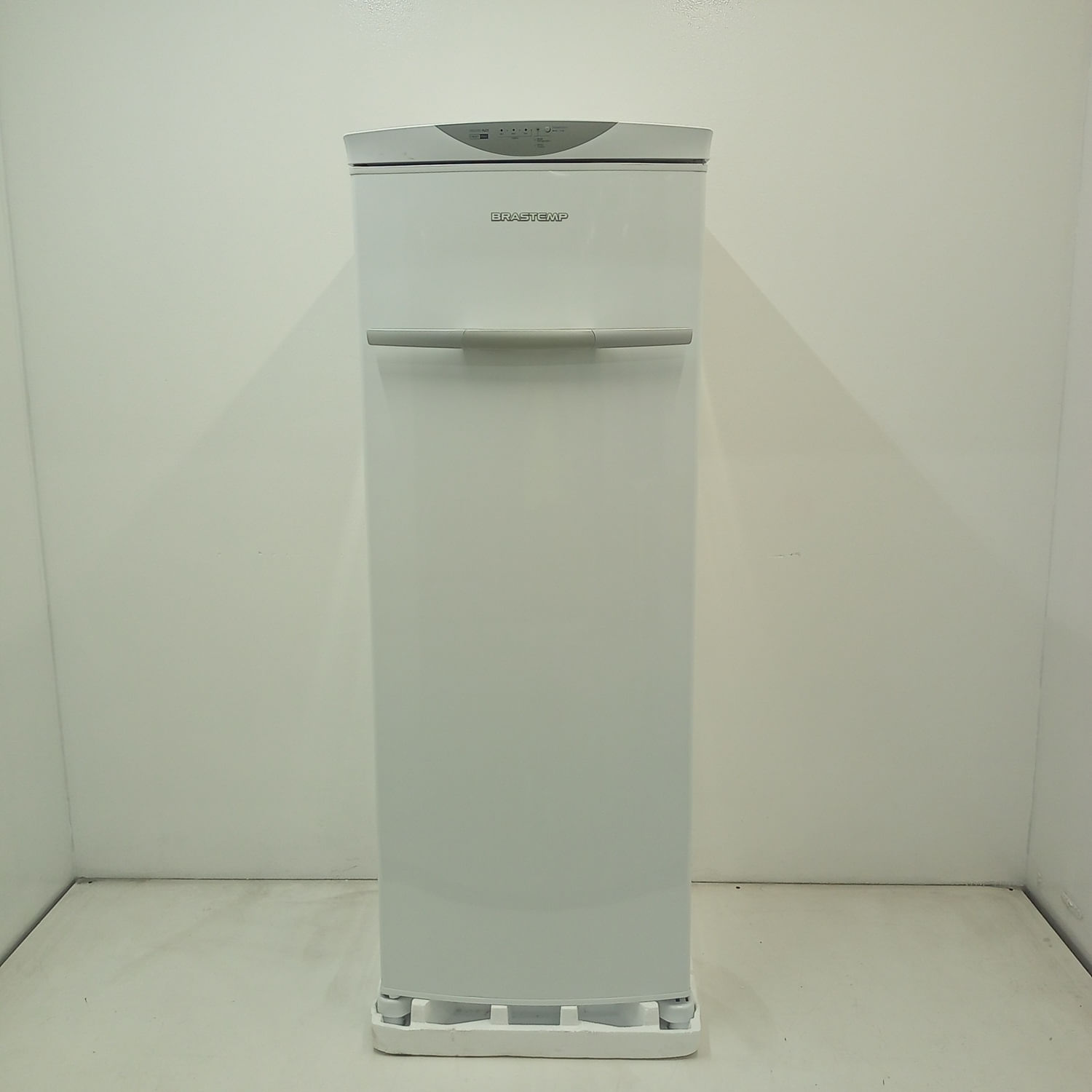 Freezer 276 Litros Vertical Flex Frost Free Brastemp - Bvr28pbbs2_Wotimo_Jg6087920 220V