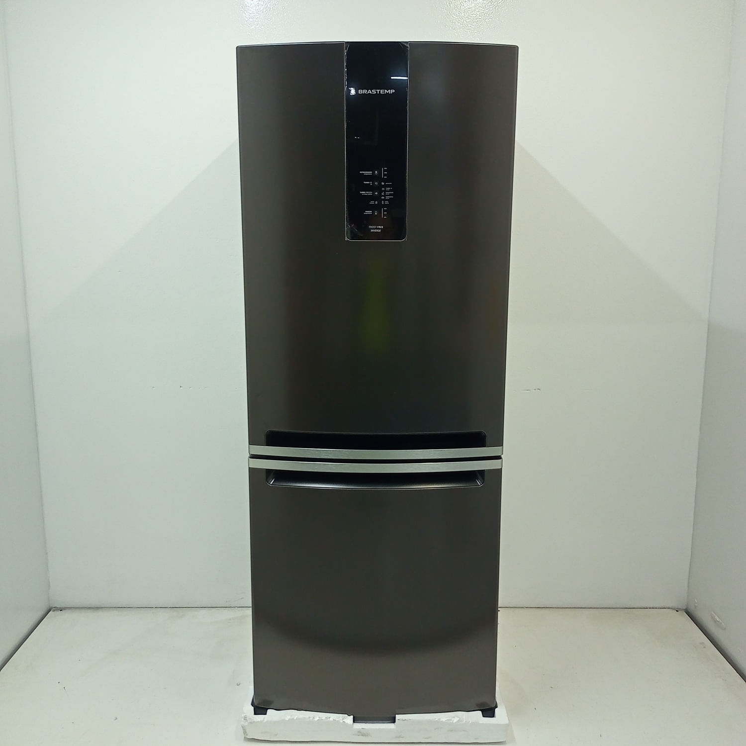 Geladeira Brastemp Eclipse Collection Frost Free Inverse A+++ 447 Litros Cor Black Inox Com Smart Flow E Fresh Box - Bre57feas3_Wbom_Jg6101390 110V