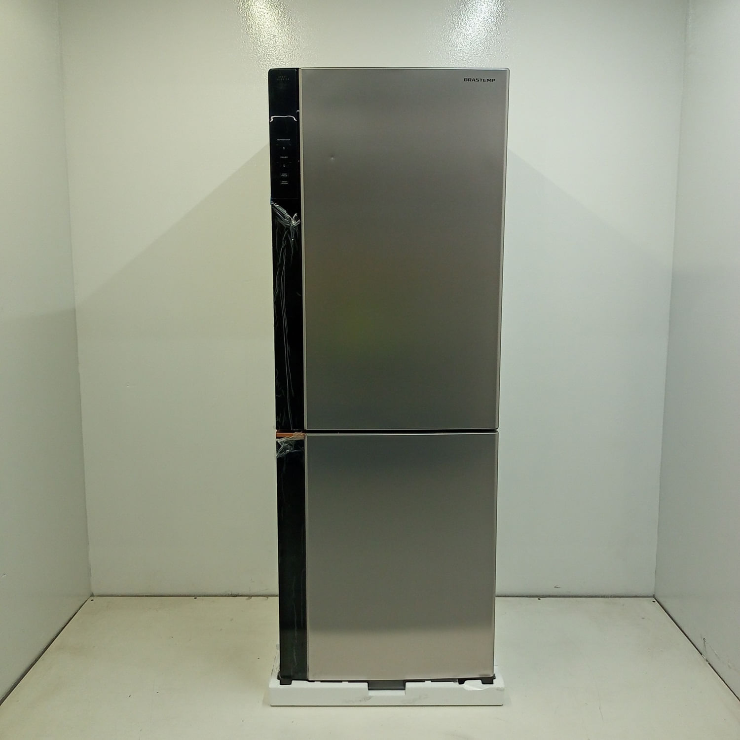 Geladeira Inteligente B= Smart Brastemp Frost Free Inverse 500 Litros Cor Inox - Bre66akxs3_Wbom_Jg6210040 Bivolt