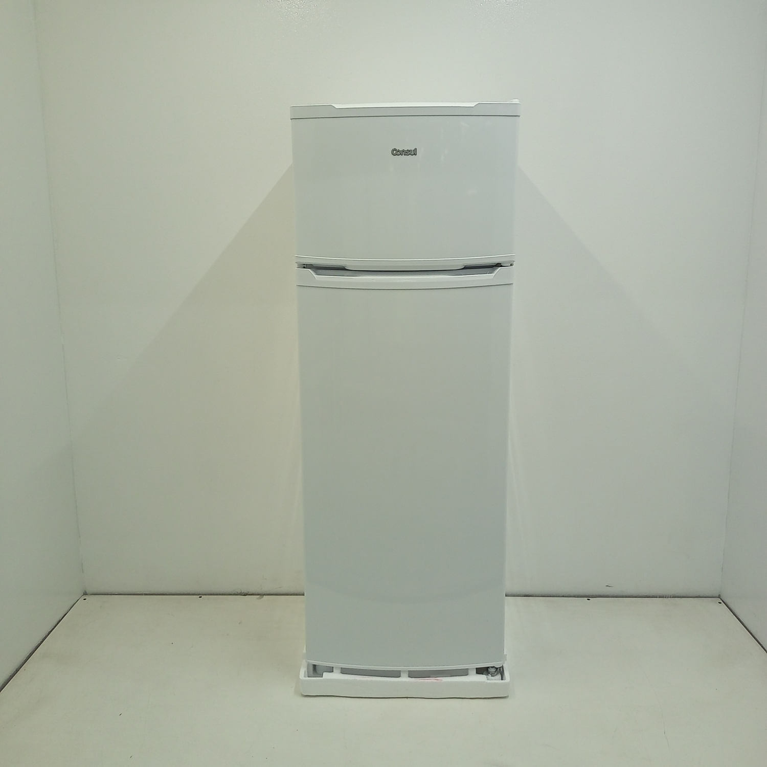 Geladeira Cycle Defrost 334L Prateleiras Removíveis Branca Consul - Crd37mbbs2_Wotimo_Jg6274770 220V