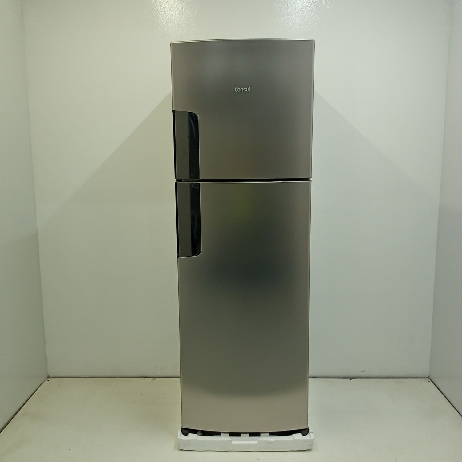 Geladeira Frost Free Duplex Consul 377 Litros Inox - Crm44mkbs3_Wbom_Jg6274775 220V