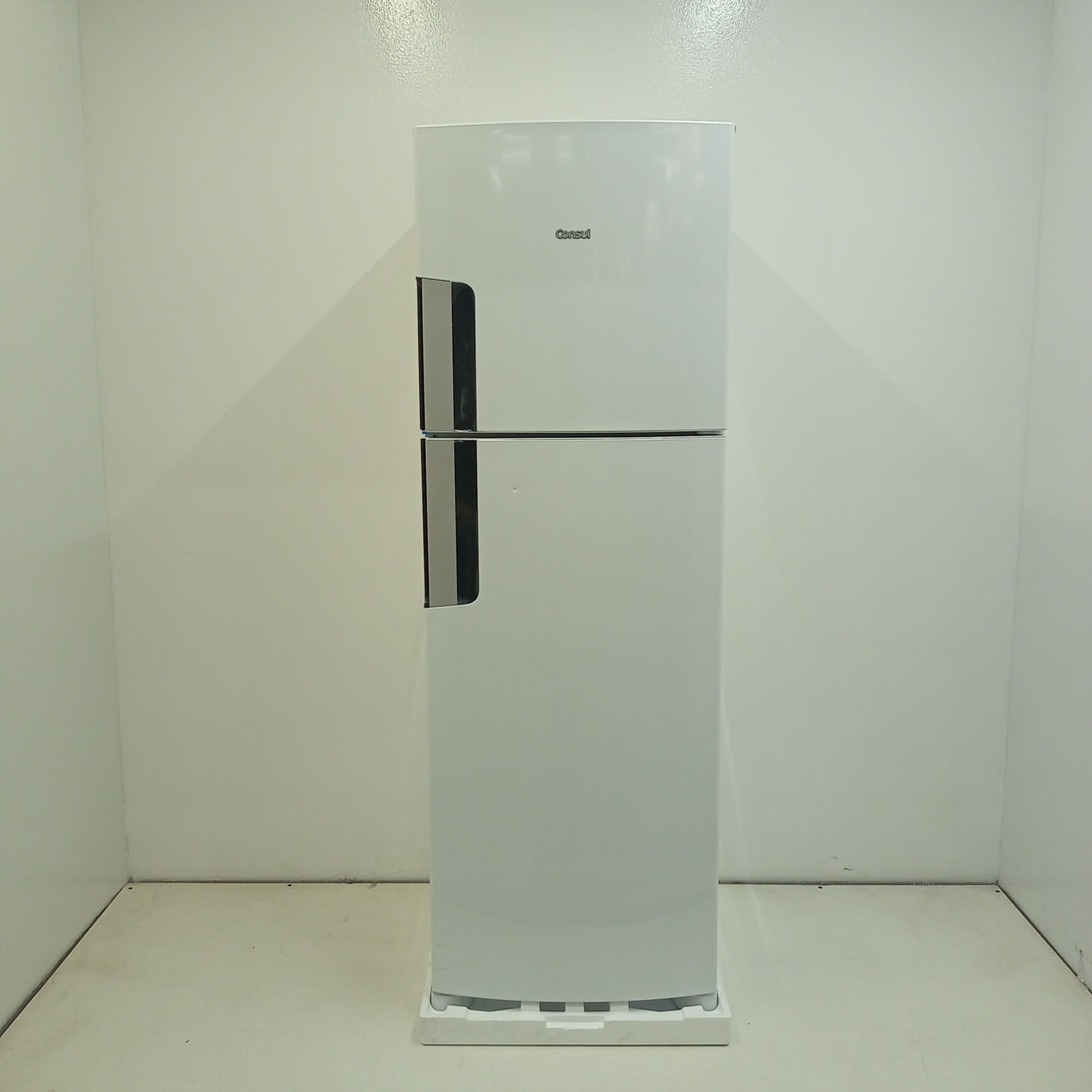 Geladeira Frost Free Duplex Consul 377 Litros Branca - Crm44mbas3_Wbom_Jg6273594 110V