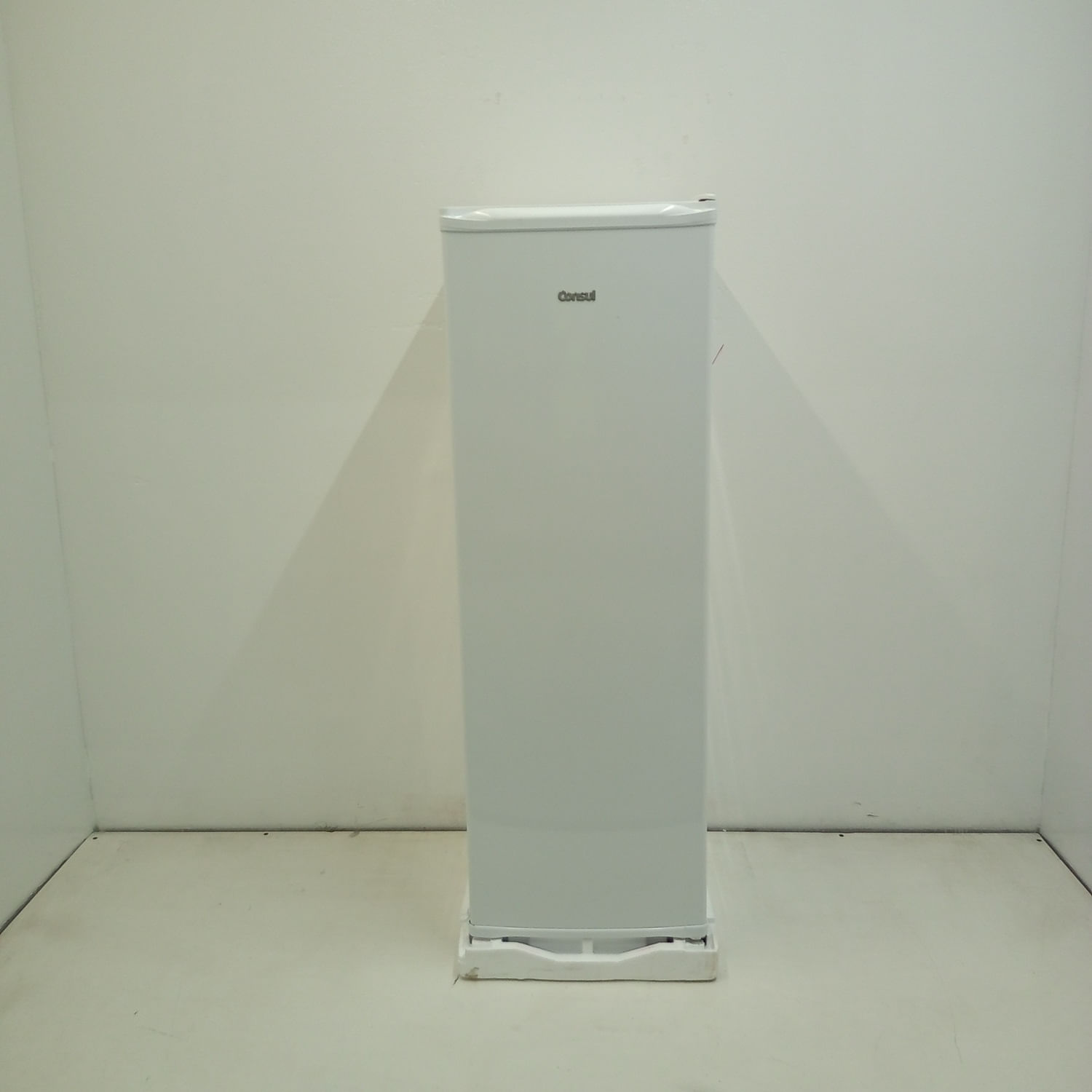 Freezer Vertical Consul 189 Litros Cvu20 | O Espaço Extra Ideal - Cvu20mbbs1_Wexcele_Jg6287722 220V