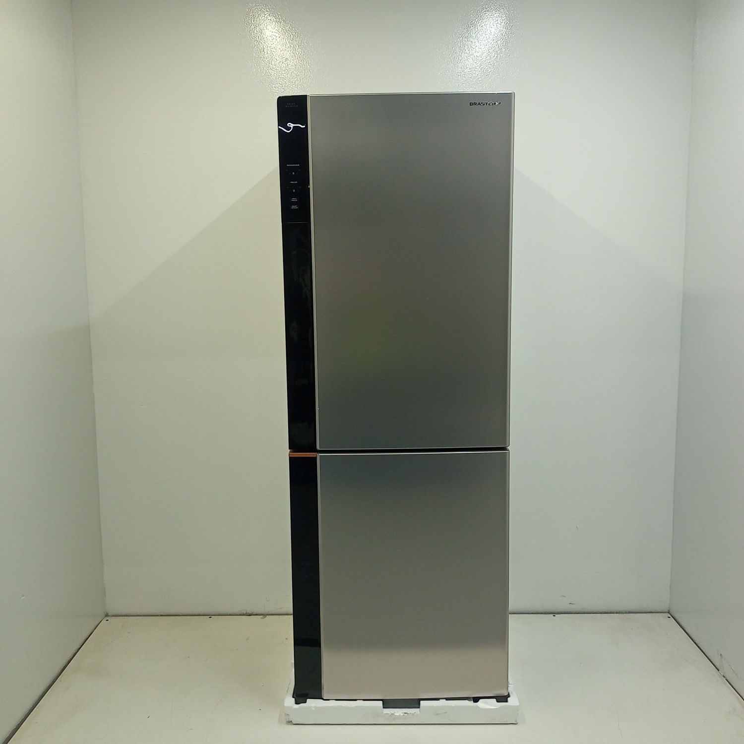 Geladeira Inteligente B= Smart Brastemp Frost Free Inverse 500 Litros Cor Inox - Bre66akxs3_Wbom_Jg6316172 Bivolt