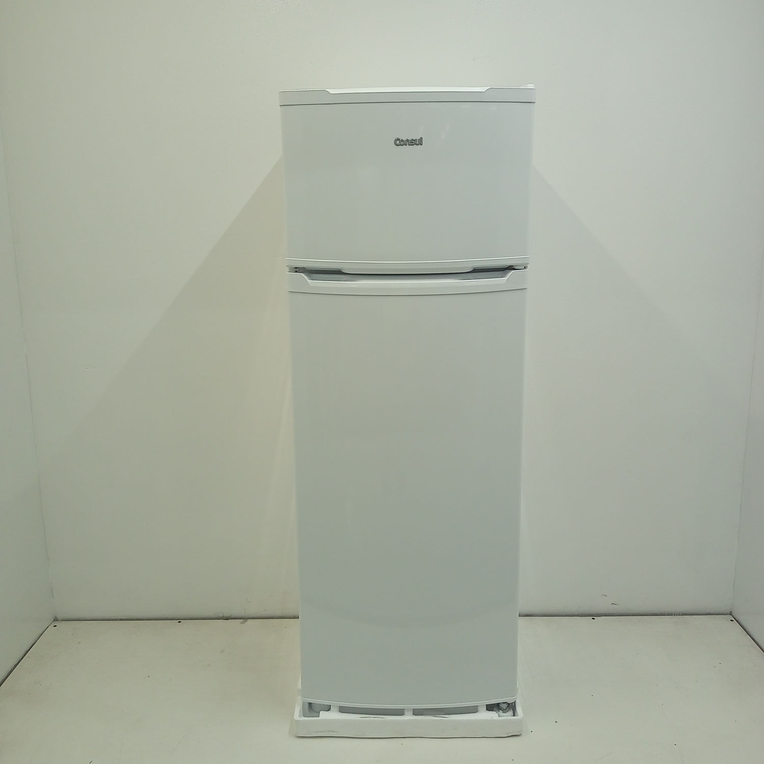 Geladeira Cycle Defrost 334L Prateleiras Removíveis Branca Consul - Crd37mbas2_Wotimo_Jg6330762 110V
