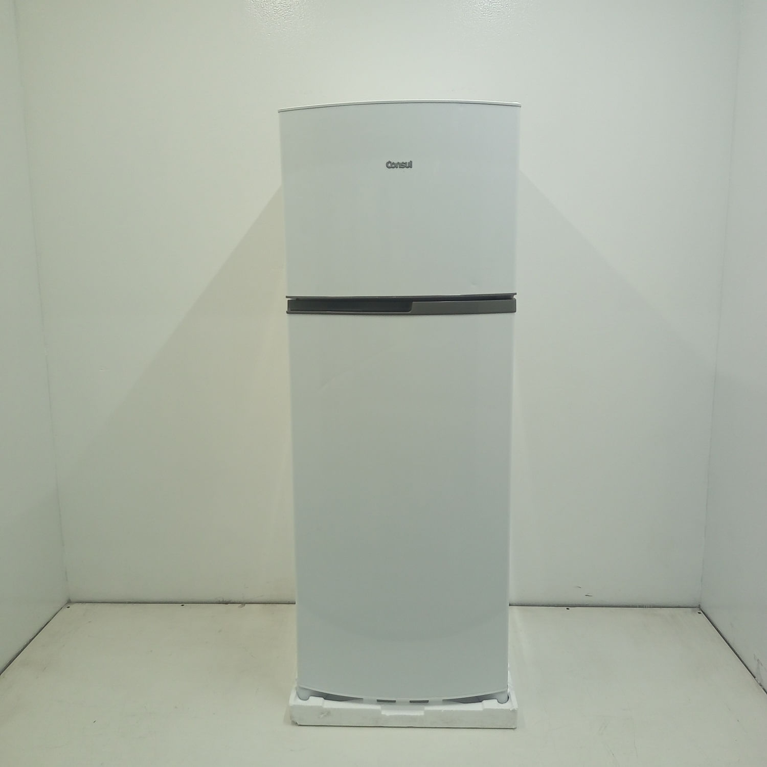 Geladeira Frost Free Duplex Branca Consul - Crm40mbas3_Wbom_Jh6511554 110V