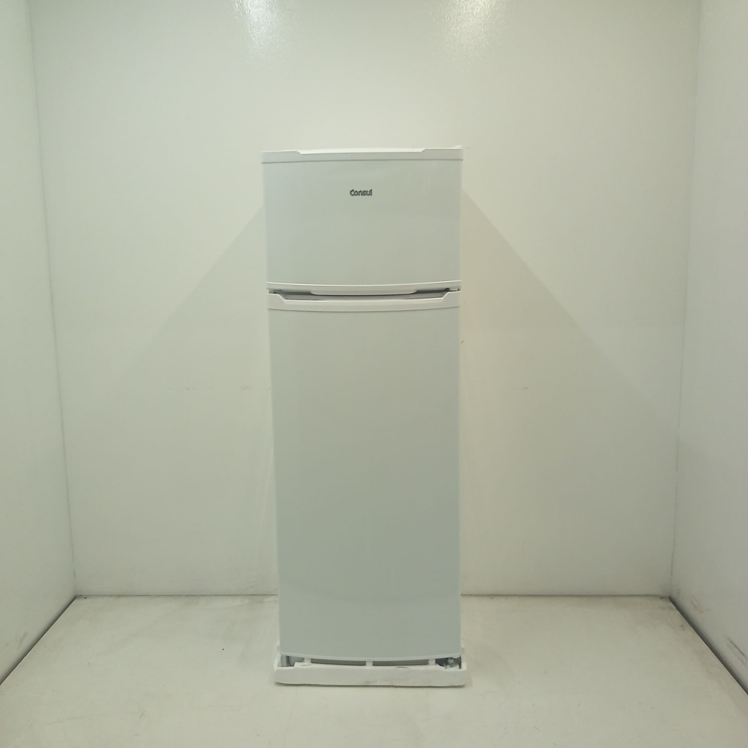 Geladeira Cycle Defrost 334L Prateleiras Removíveis Branca Consul - Crd37mbas3_Wbom_Jh6482240 110V
