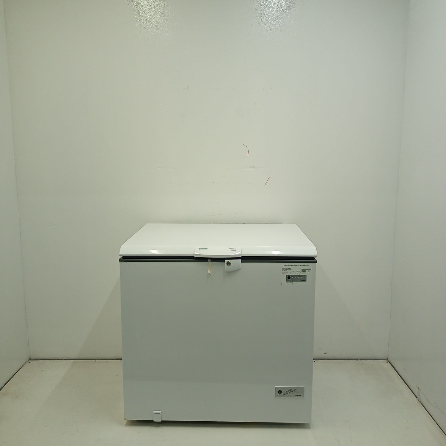 Freezer Horizontal Consul 309L CHA31FBAS3_WBOM_JH6469854