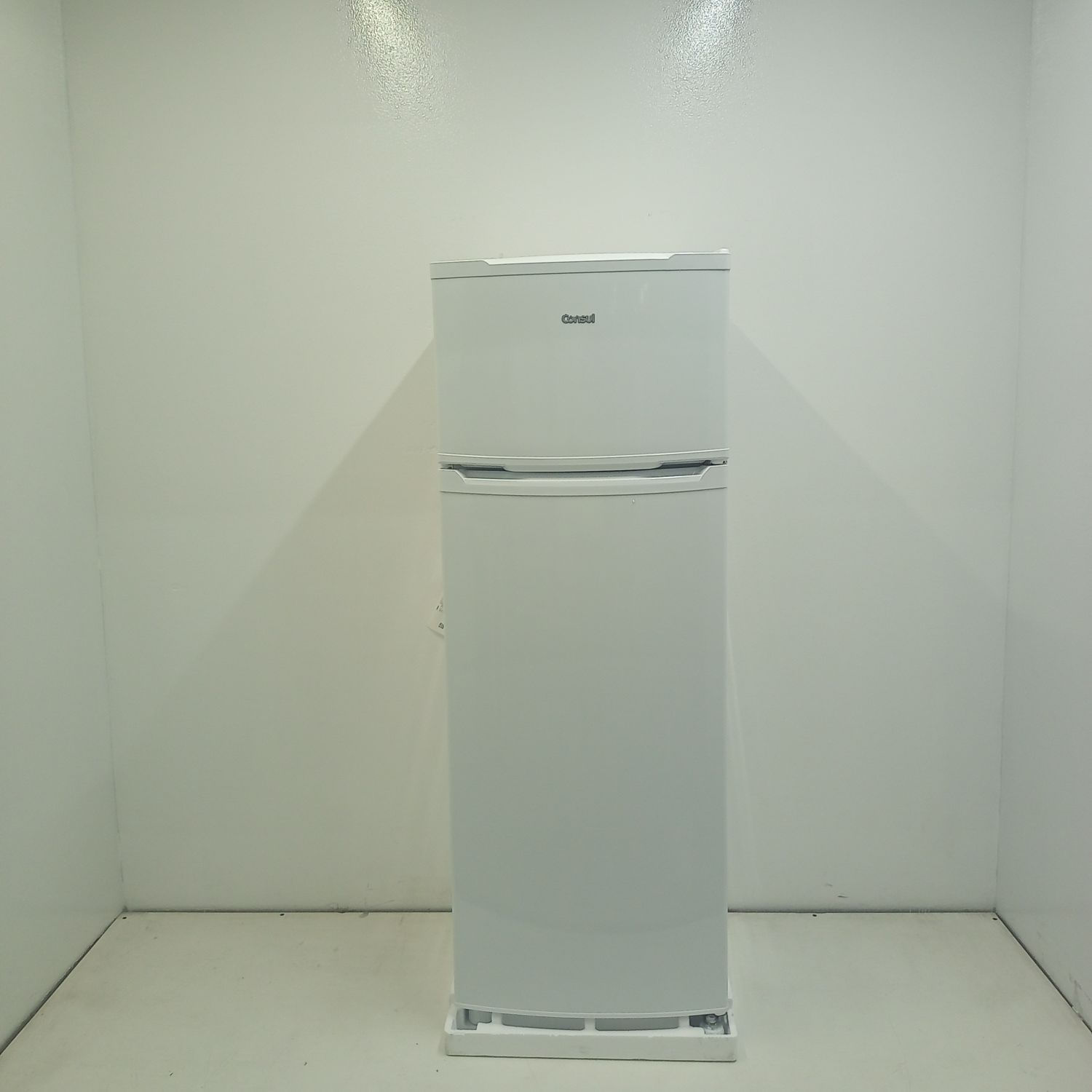 Geladeira Cycle Defrost 334L Prateleiras Removíveis Branca Consul - Crd37mbas1_Wexcele_Jg6382513 110V