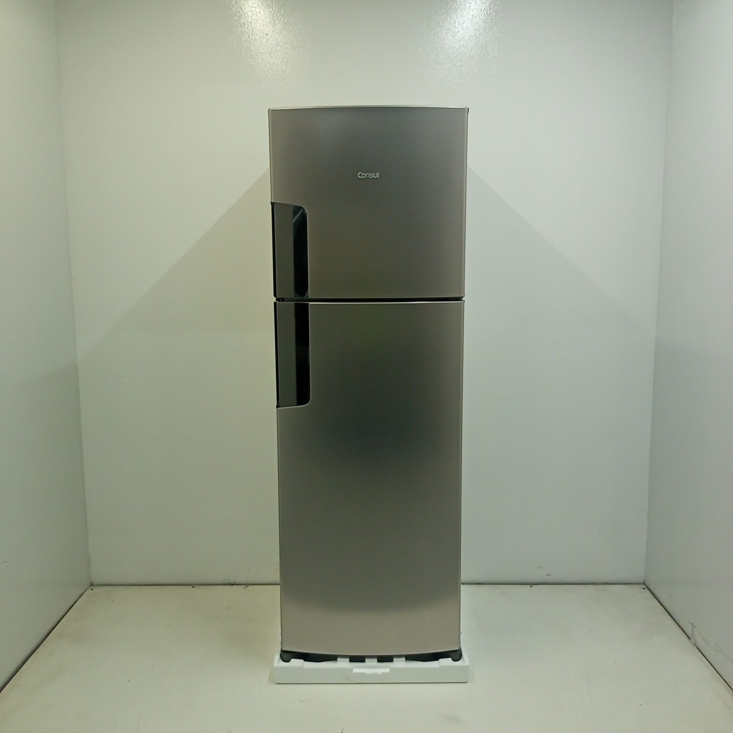 Geladeira Frost Free Duplex Consul 377 Litros Inox - Crm44mkas3_Wbom_Jg6366809 110V