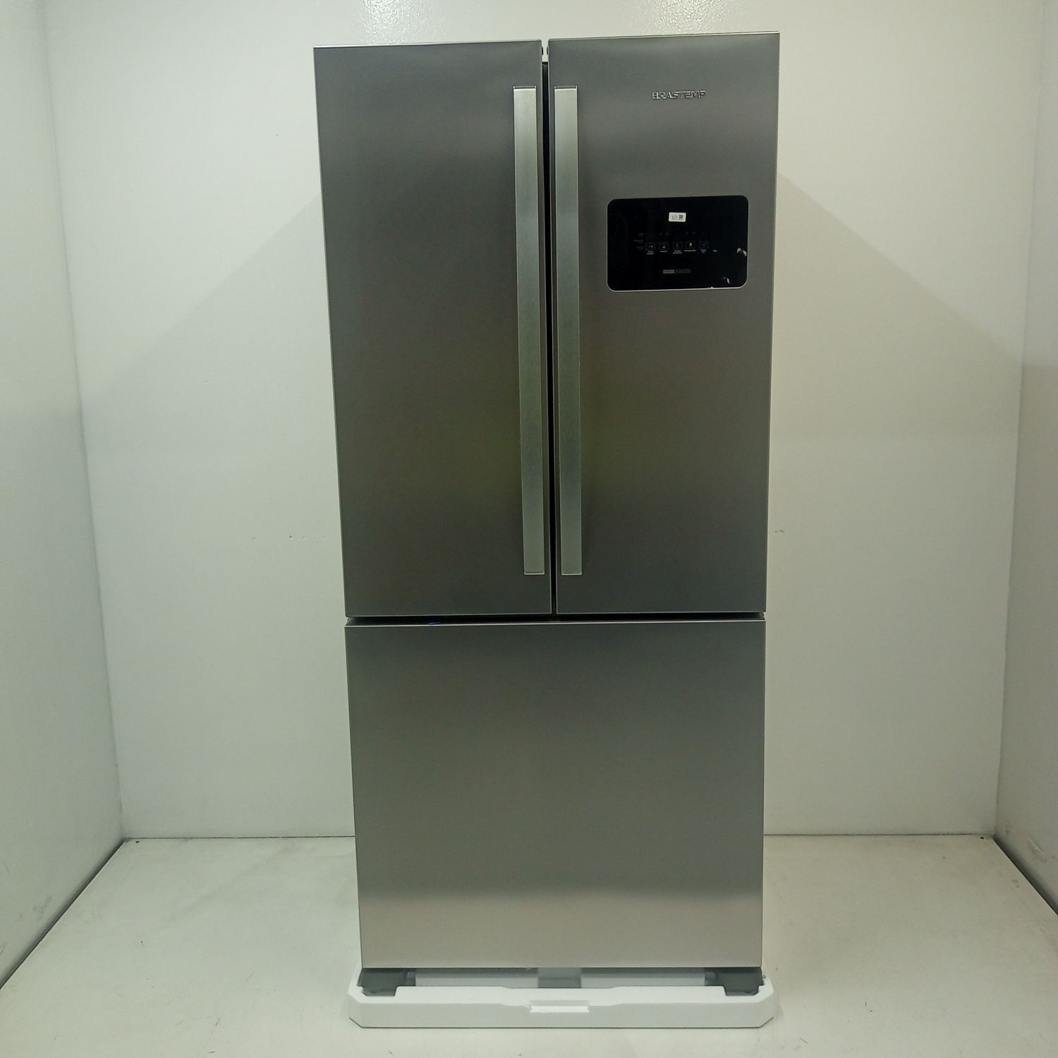 Geladeira French Door 3 Portas Inox Design E Tecnologia Premium Brastemp - Bro85mkbs3_Wbom_Jg6382752 220V