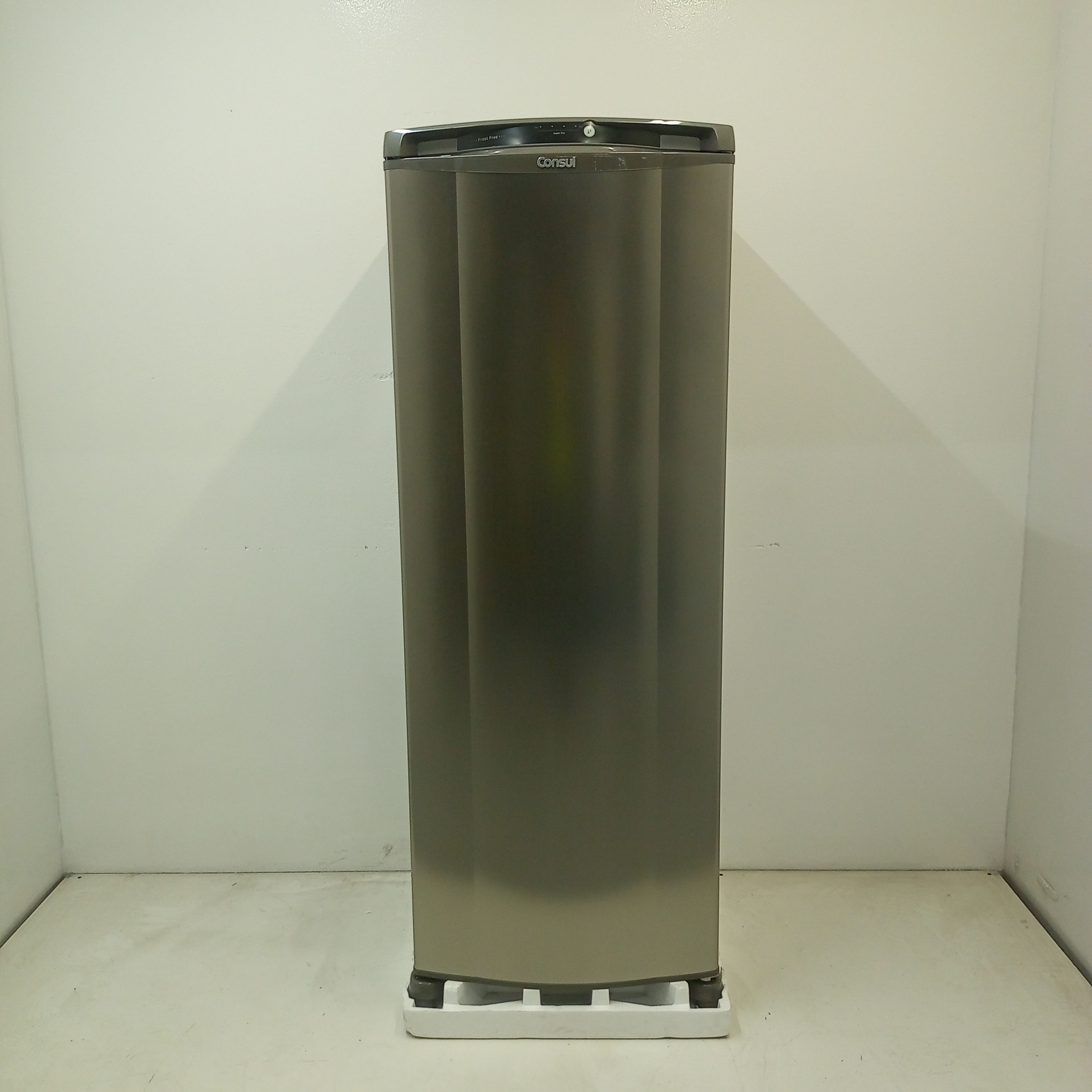 Geladeira Frost Free 337L Com Espaço Extra Frio Inox Consul - Crb39mkas3_Wbom_Jg6396789 110V