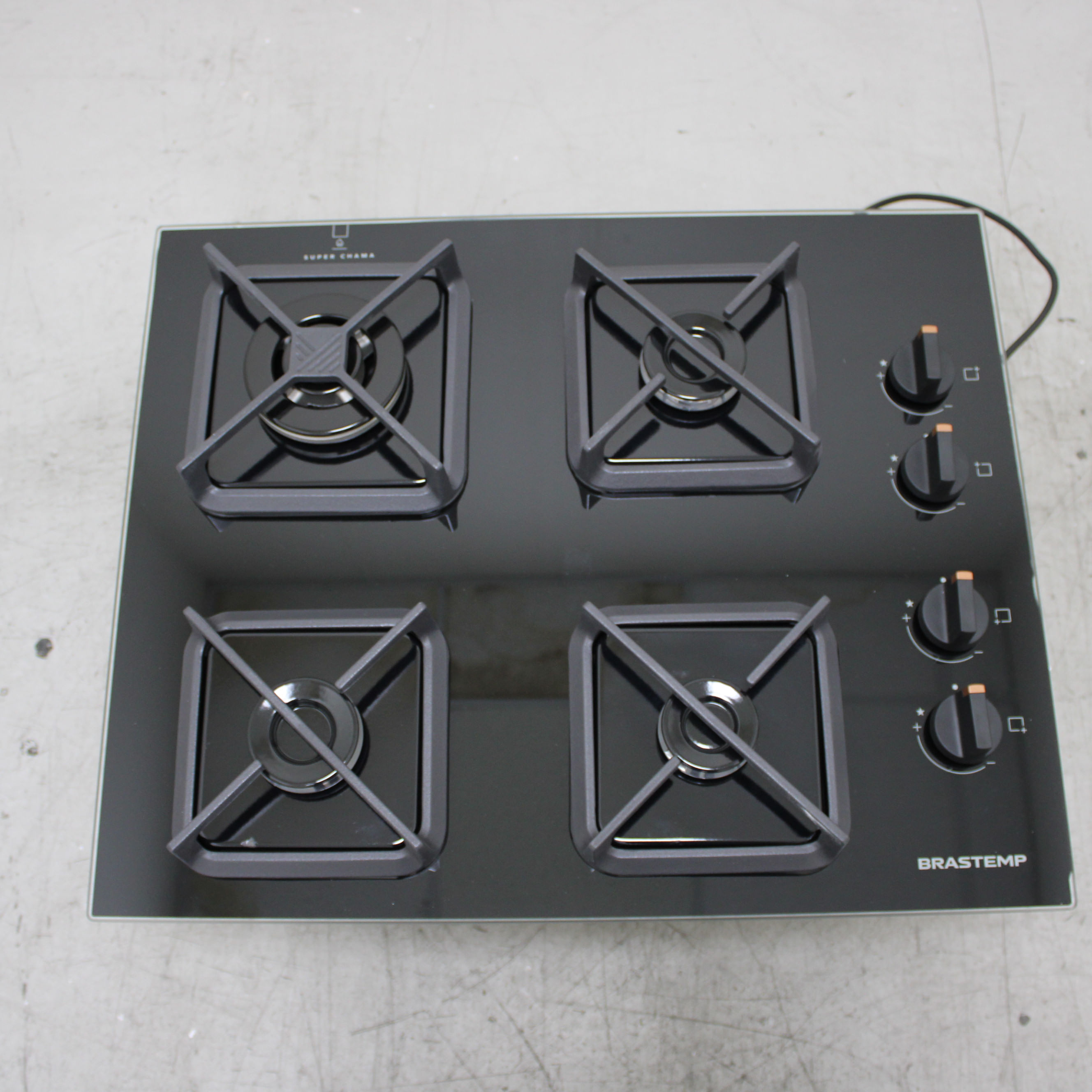 Cooktop Brastemp 4 Bocas A Gás, Grades De Ferro Fundido E Chamas Especiais - Bds62aeus2_Wotimo_Ch6038795 Bivolt