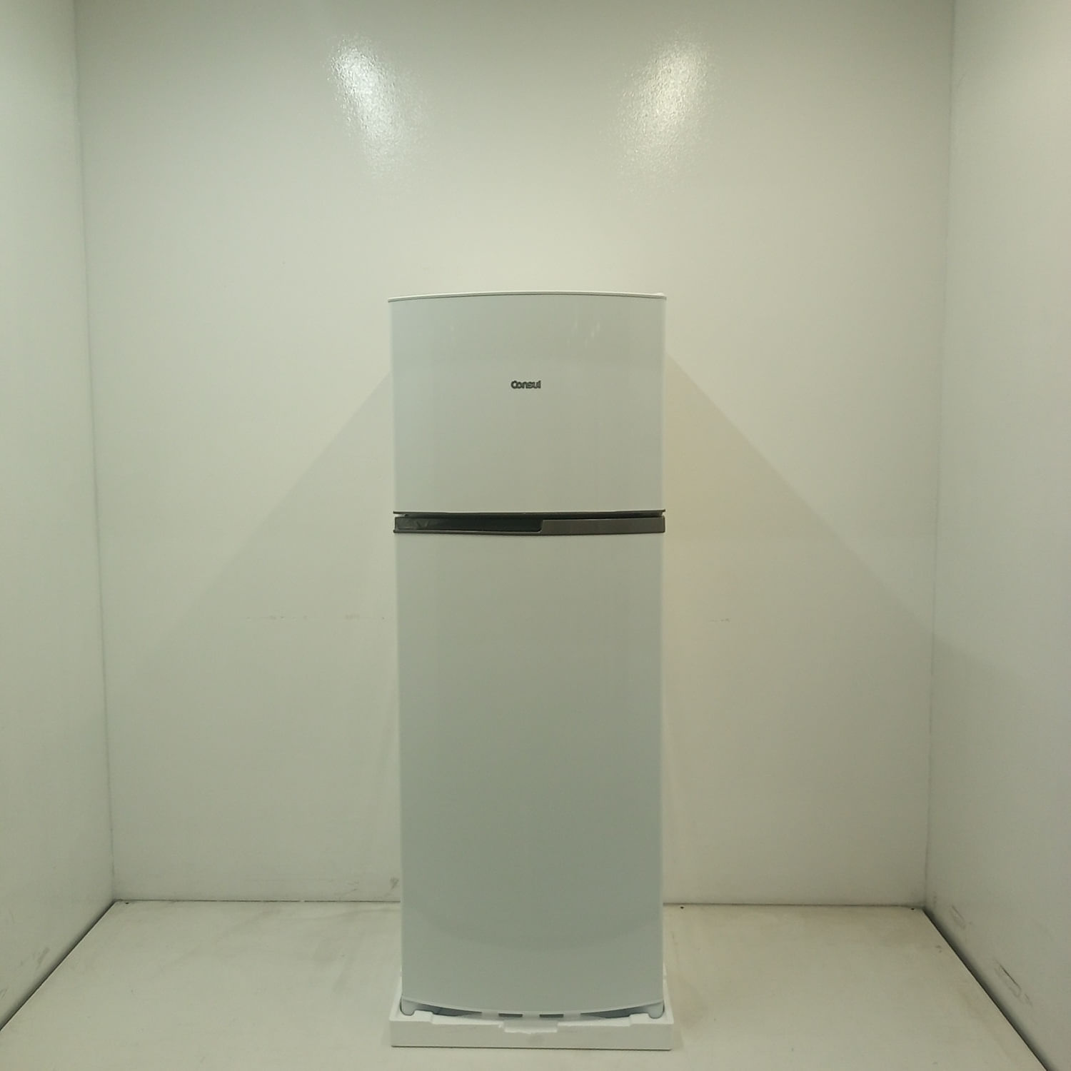 Geladeira Frost Free Duplex Branca Consul - Crm40mbas3_Wbom_Jh6585549 110V