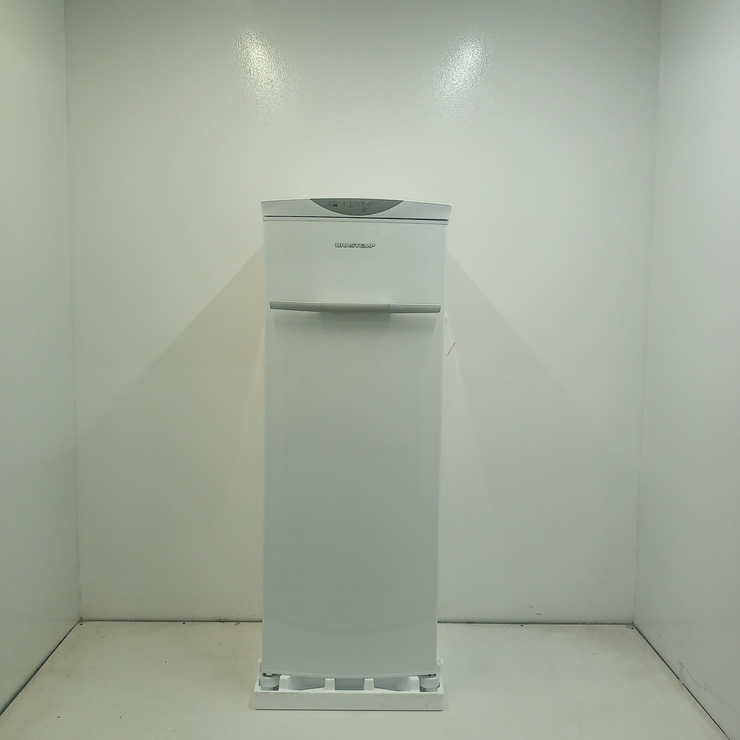 Freezer 276 Litros Vertical Flex Frost Free Brastemp - Bvr28pbbs3_Wbom_Jh6586191 220V