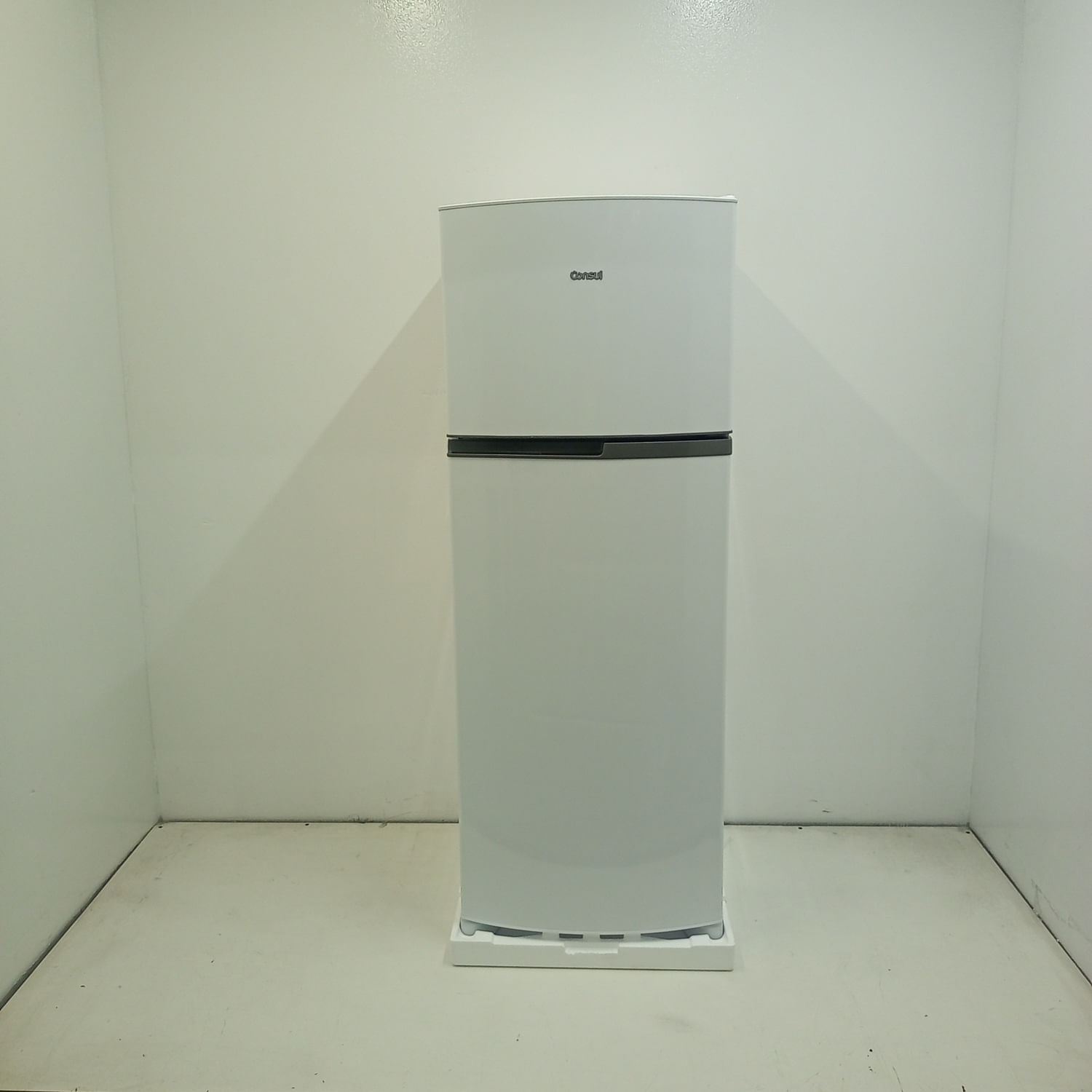 Geladeira Frost Free Duplex Branca Consul - Crm40mbas3_Wbom_Jh6585720 110V