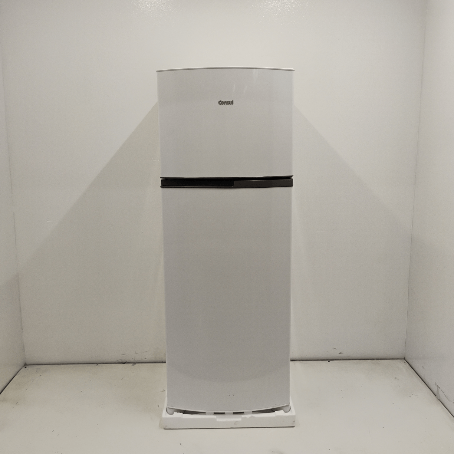 Geladeira Frost Free Duplex Branca Consul - Crm40mbas3_Wbom_Jh6649114 110V