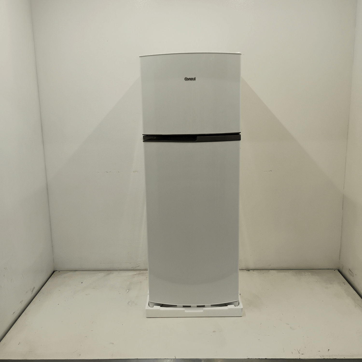 Geladeira Frost Free Duplex Branca Consul - Crm40mbas3_Wbom_Jh6664684 110V