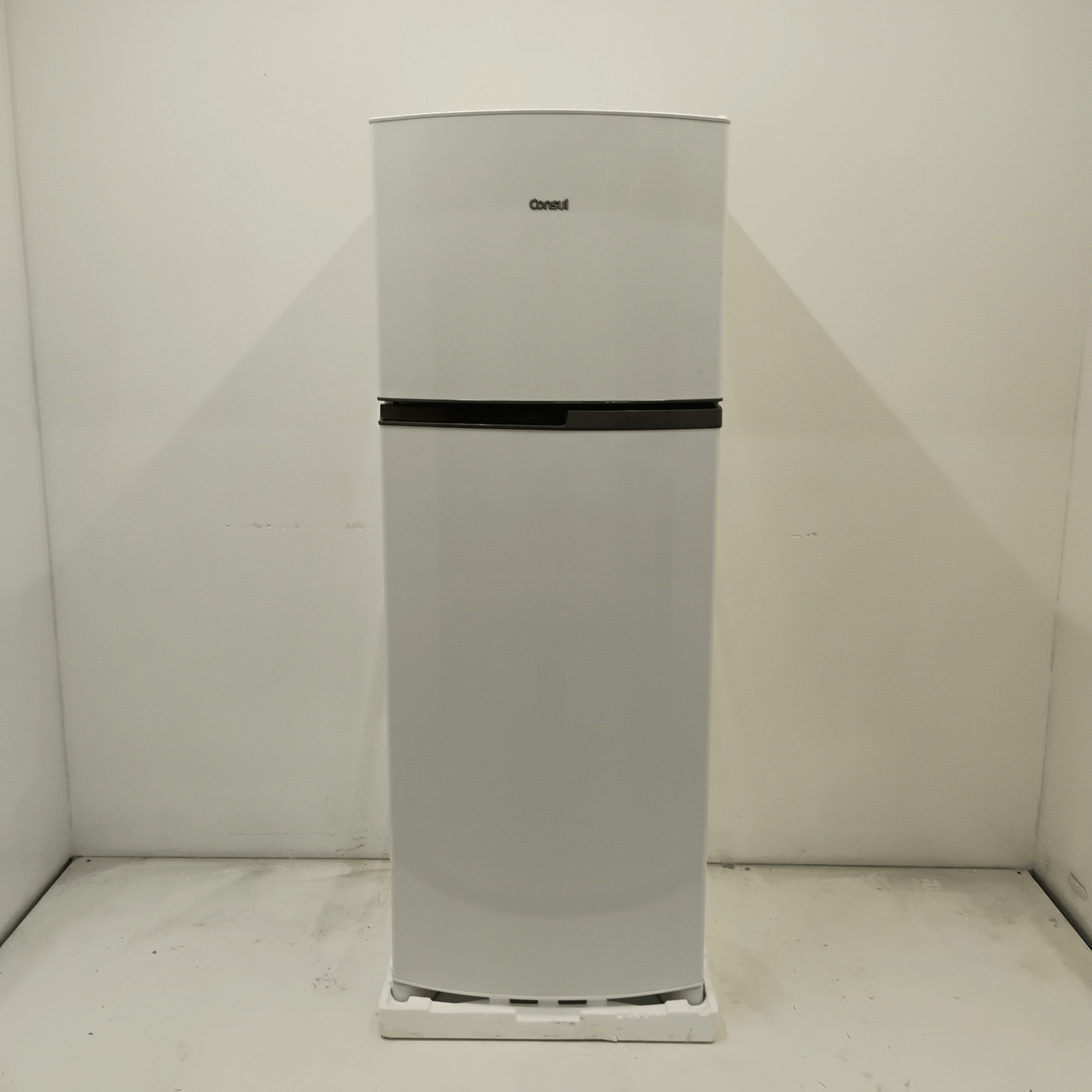 Geladeira Frost Free Duplex Branca Consul - Crm40mbas3_Wbom_Jh6664879 110V