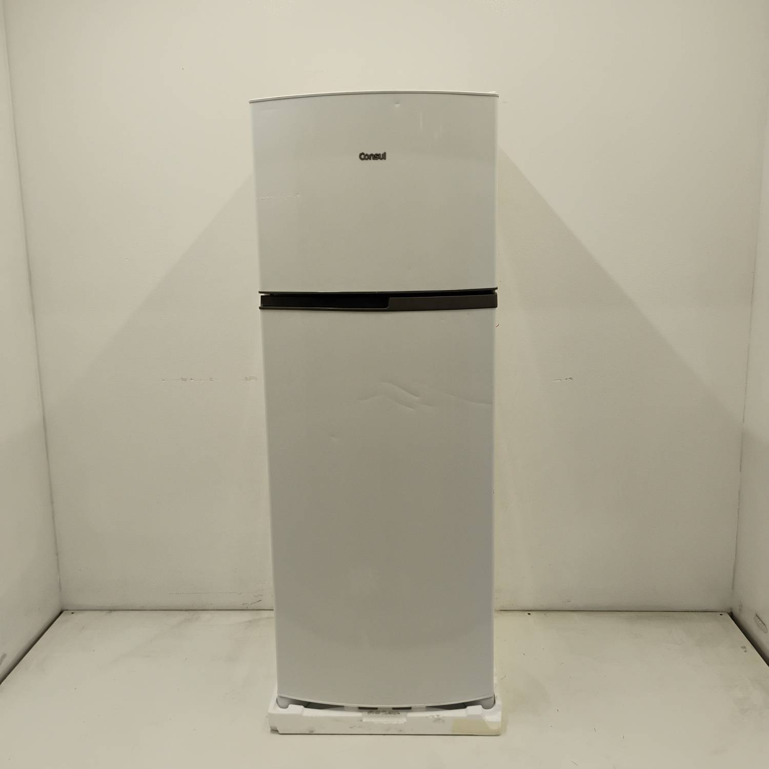 Geladeira Frost Free Duplex Branca Consul - Crm40mbas3_Wbom_Jh6724763 110V